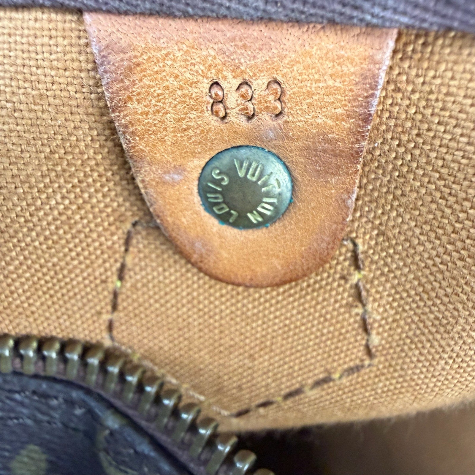 Louis Vuitton Speedy 35 Monogram Canvas Brown Top Handle Bag Authentic Pre Owned
