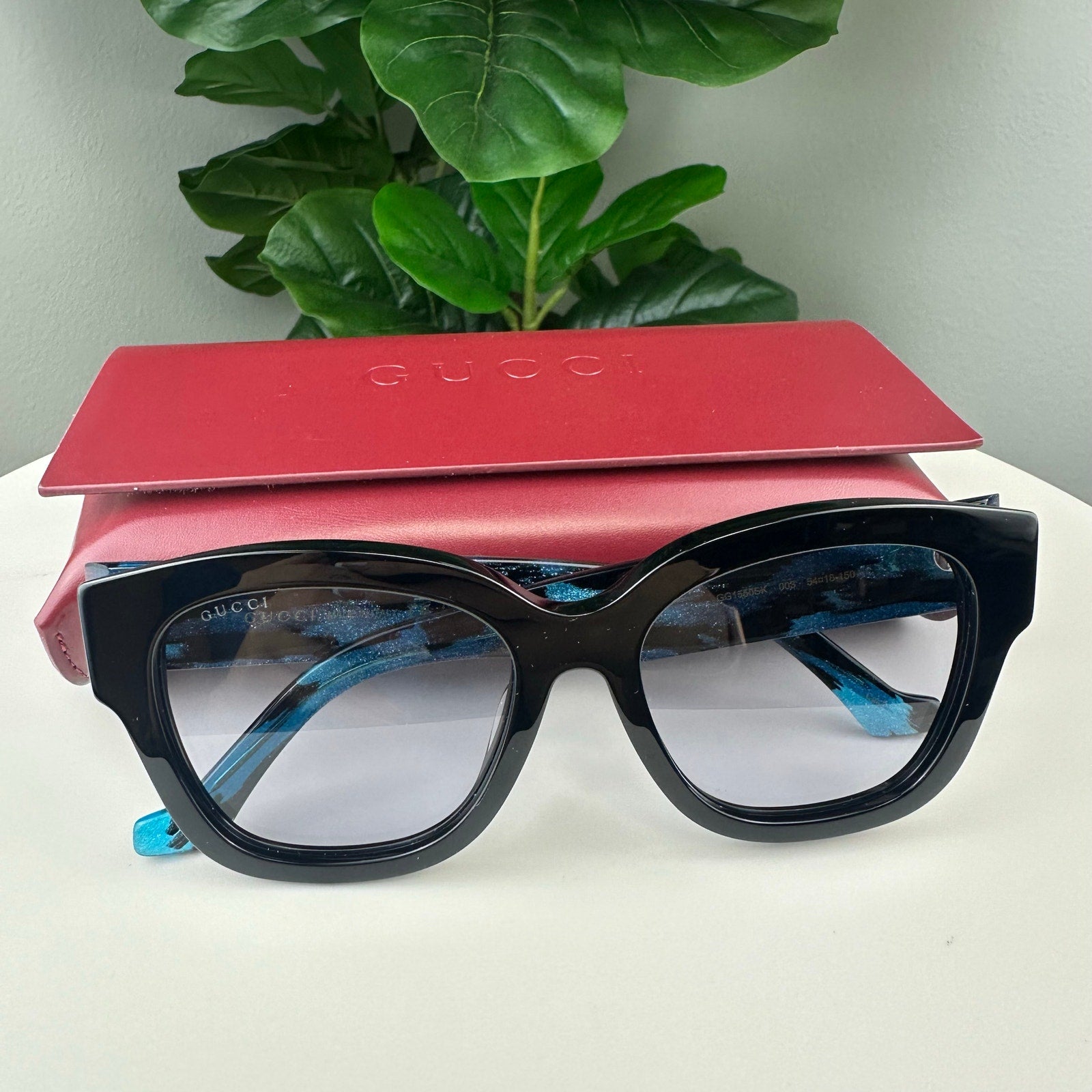 Gucci Eyewear Butterfly-Frame Sunglasses Black