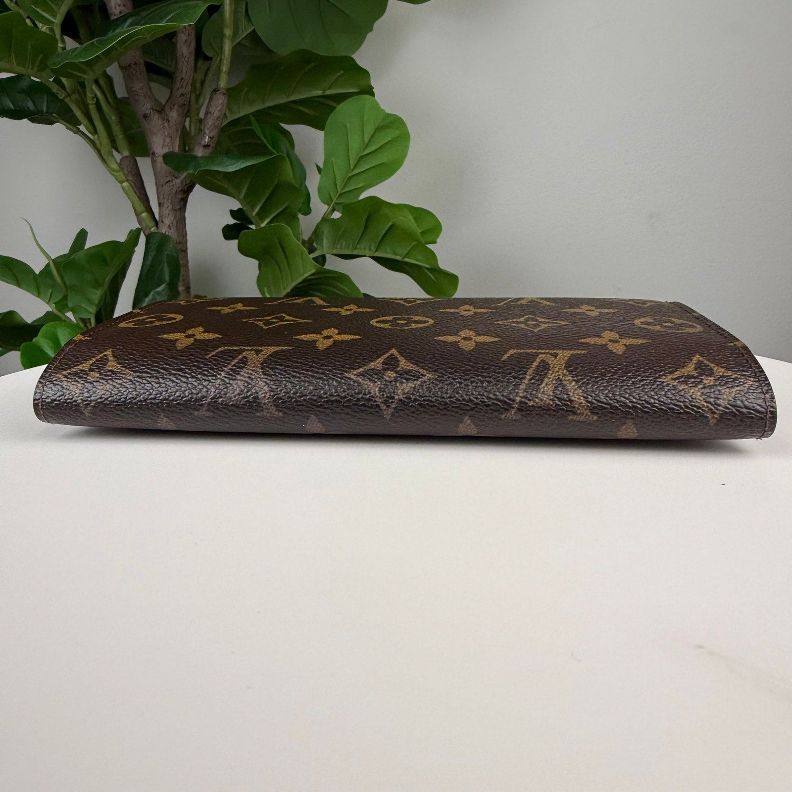 Authentic Louis Vuitton Monogram Portefeuille Sarah Long Wallet