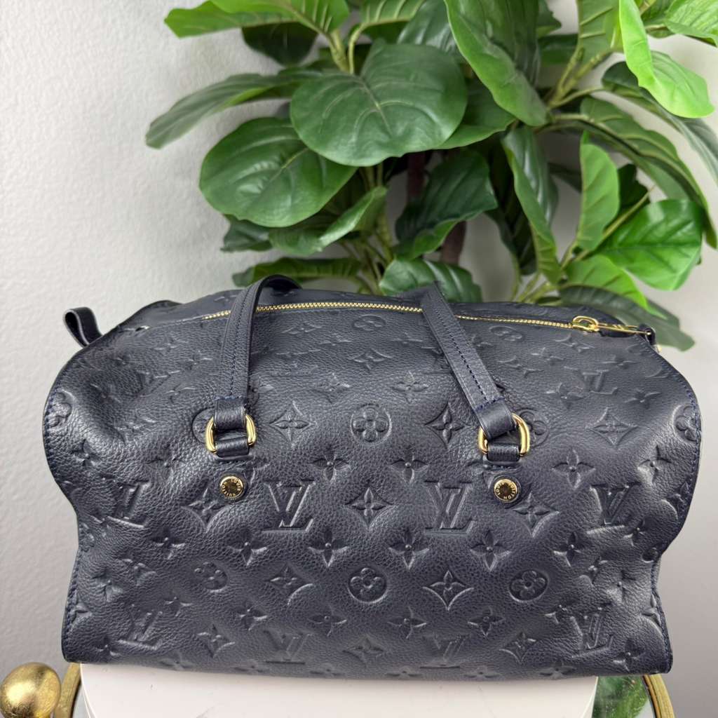 Authentic Louis Vuitton Lumineuse PM bag