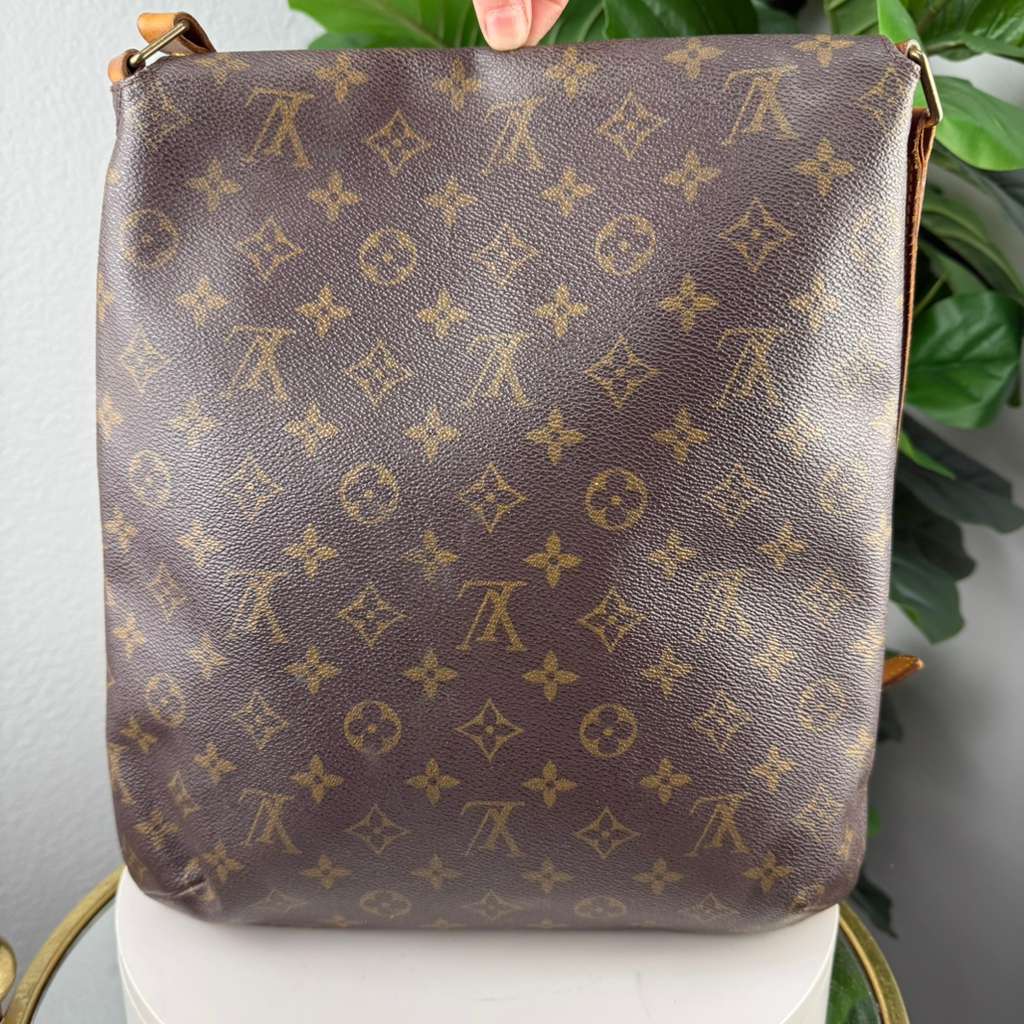Authentic Louis Vuitton Musette Shoulder Bag