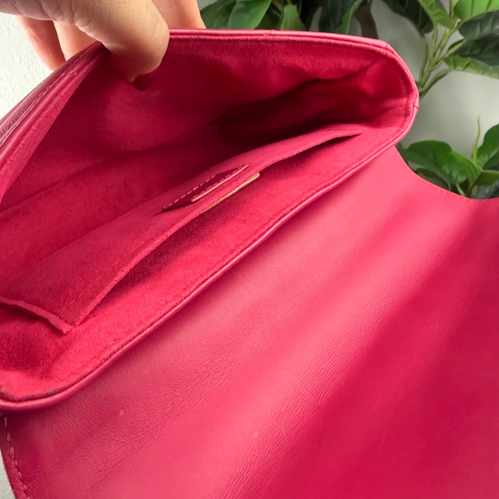 Louis Vuitton New Wave Quilted Leather Freesia Pink Chain MM Shoulder Bag Authentic Pre Owned