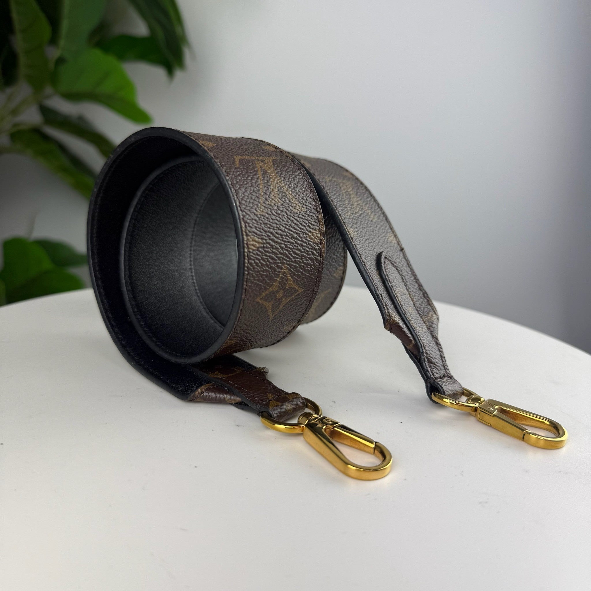Louis Vuitton monogram bandolier strap - view 2