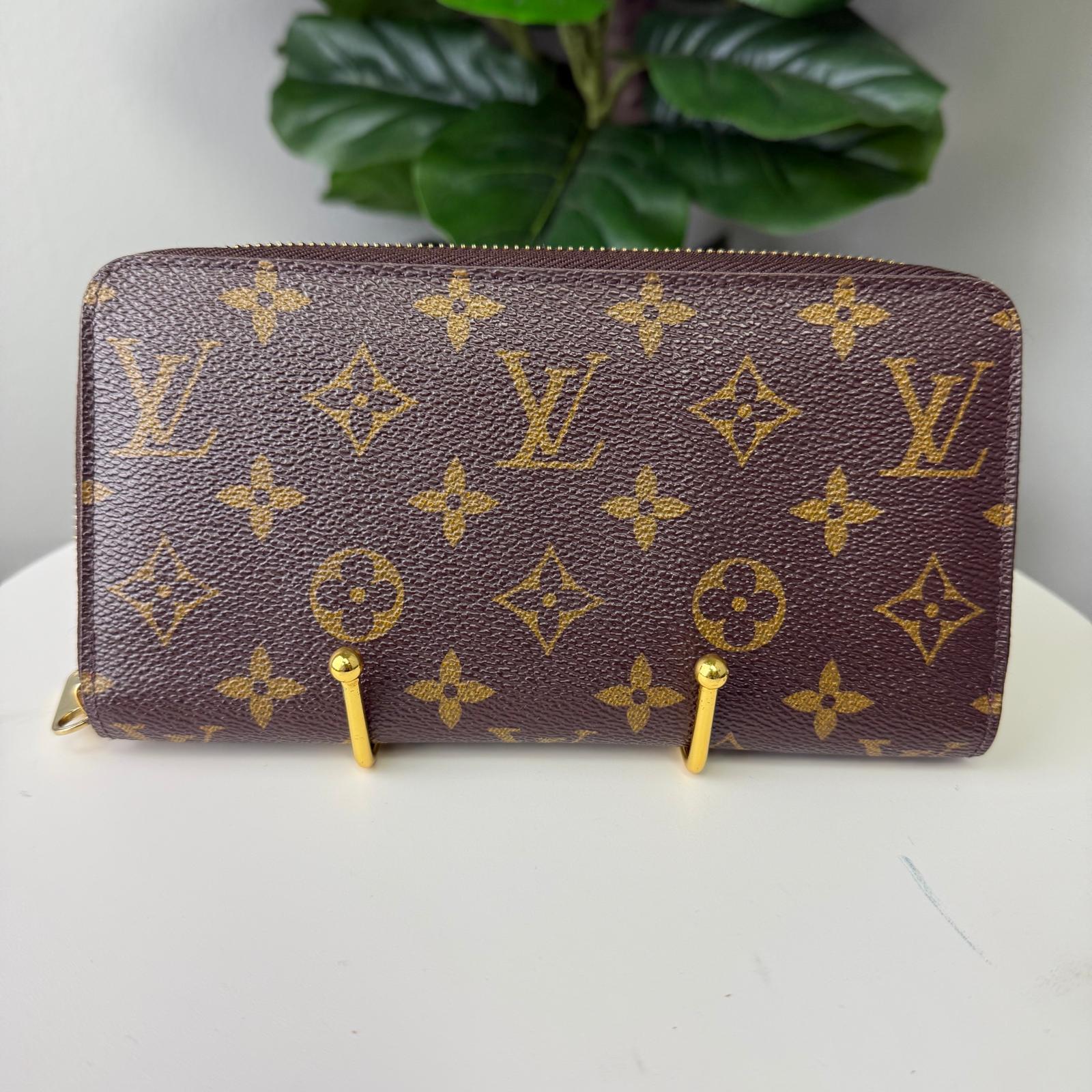 Authentic Limited Edition Louis Vuitton Monogram Canvas Long Wallet Fuchsia