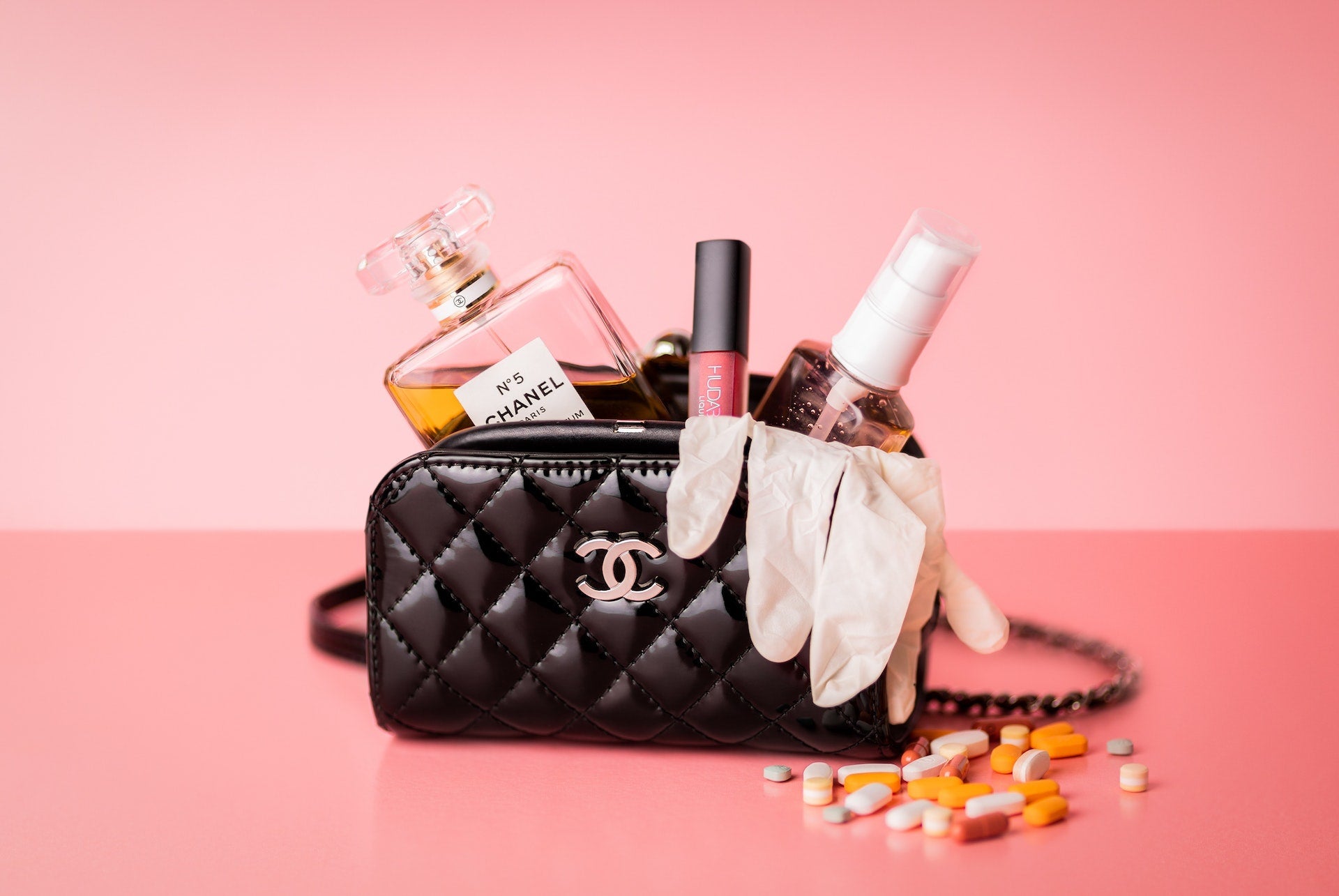 Why Buying Gently Used Luxury Handbags is the Ultimate Fashion Hack - Levelux Bag