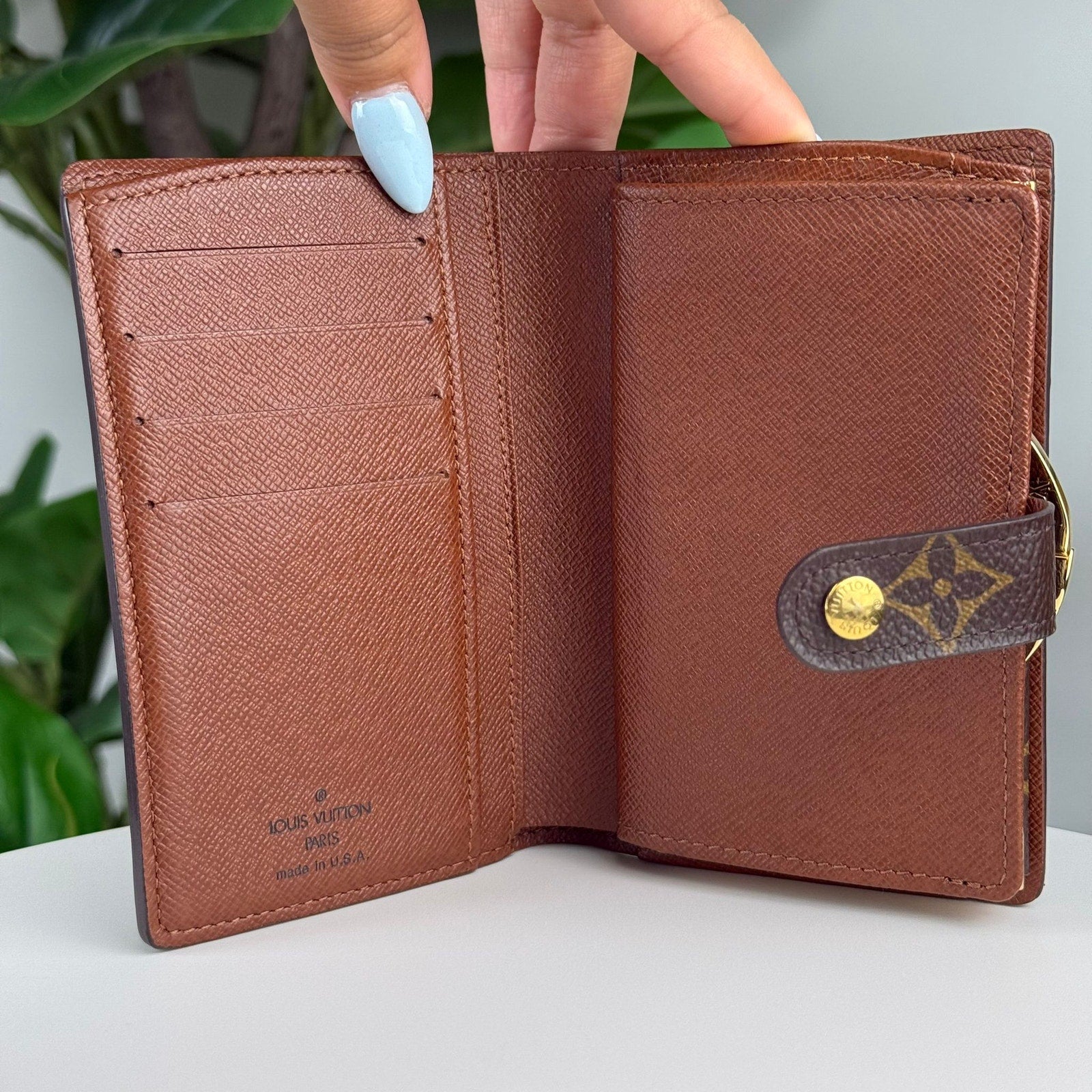 Authentic Louis Vuitton Porte Monnaie Billets Viennois Wallet