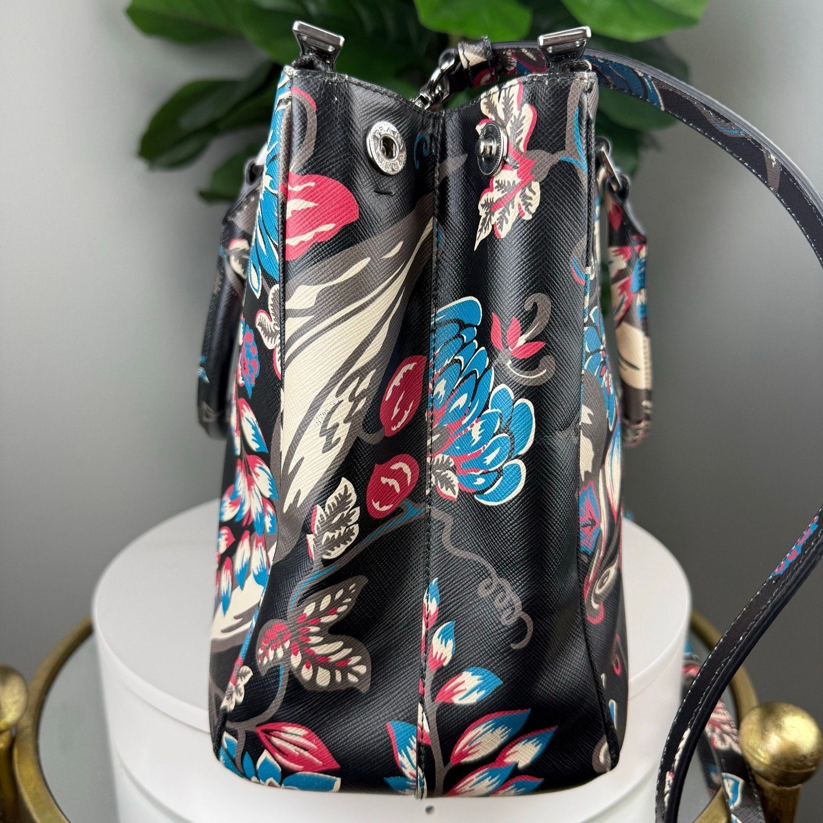 💎Authentic Prada Saffiano Floral Print Galleria Front Pocket Tote Black Multicolor