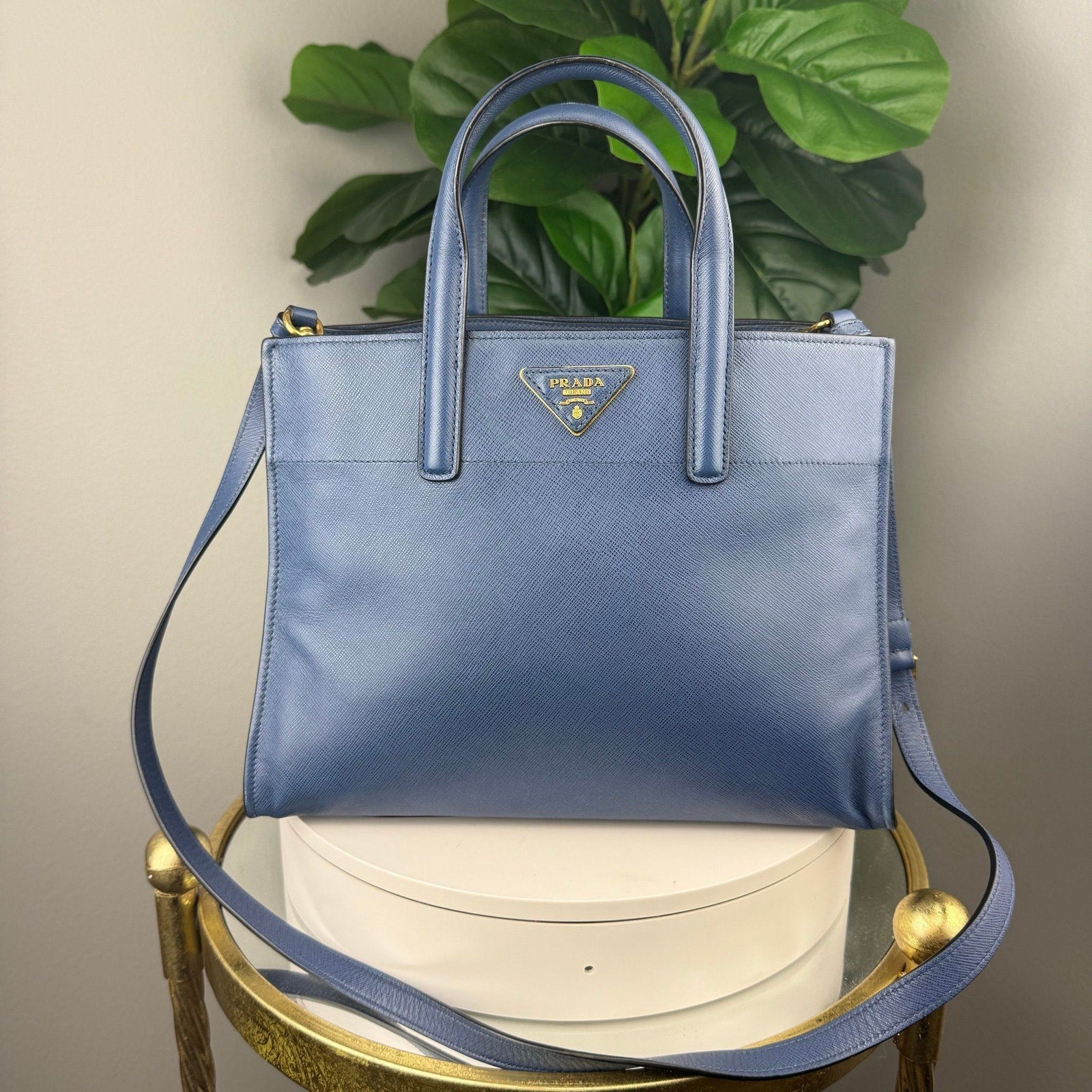 💎Authentic PRADA Saffiano Leather Shoulder Bag