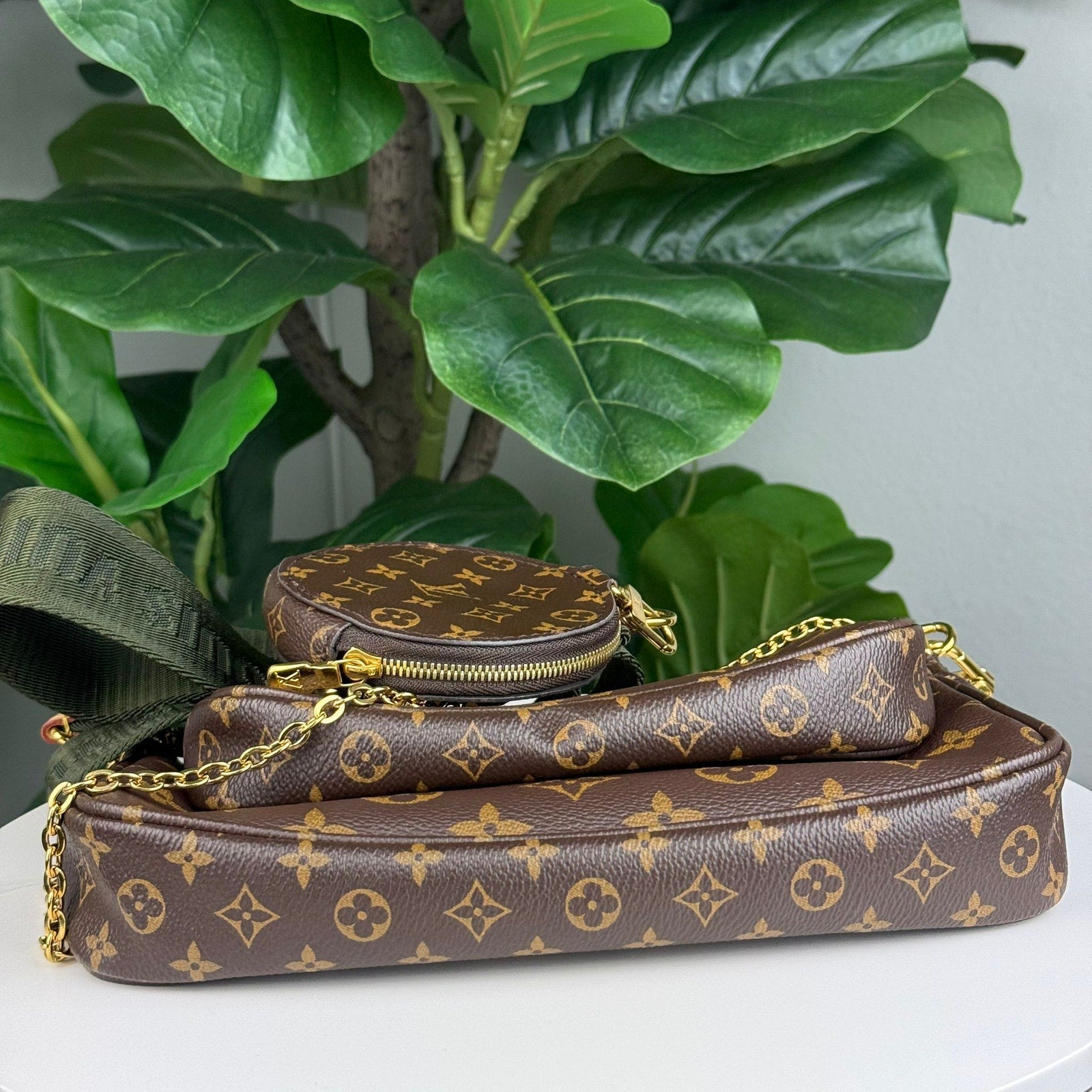 Authentic Louis Vuitton Multi Pochette Accessoires Shoulder Bag
