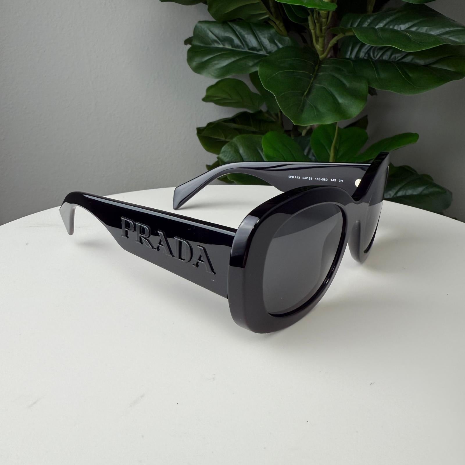 S205 PRADA Black Oval Sunglasses
