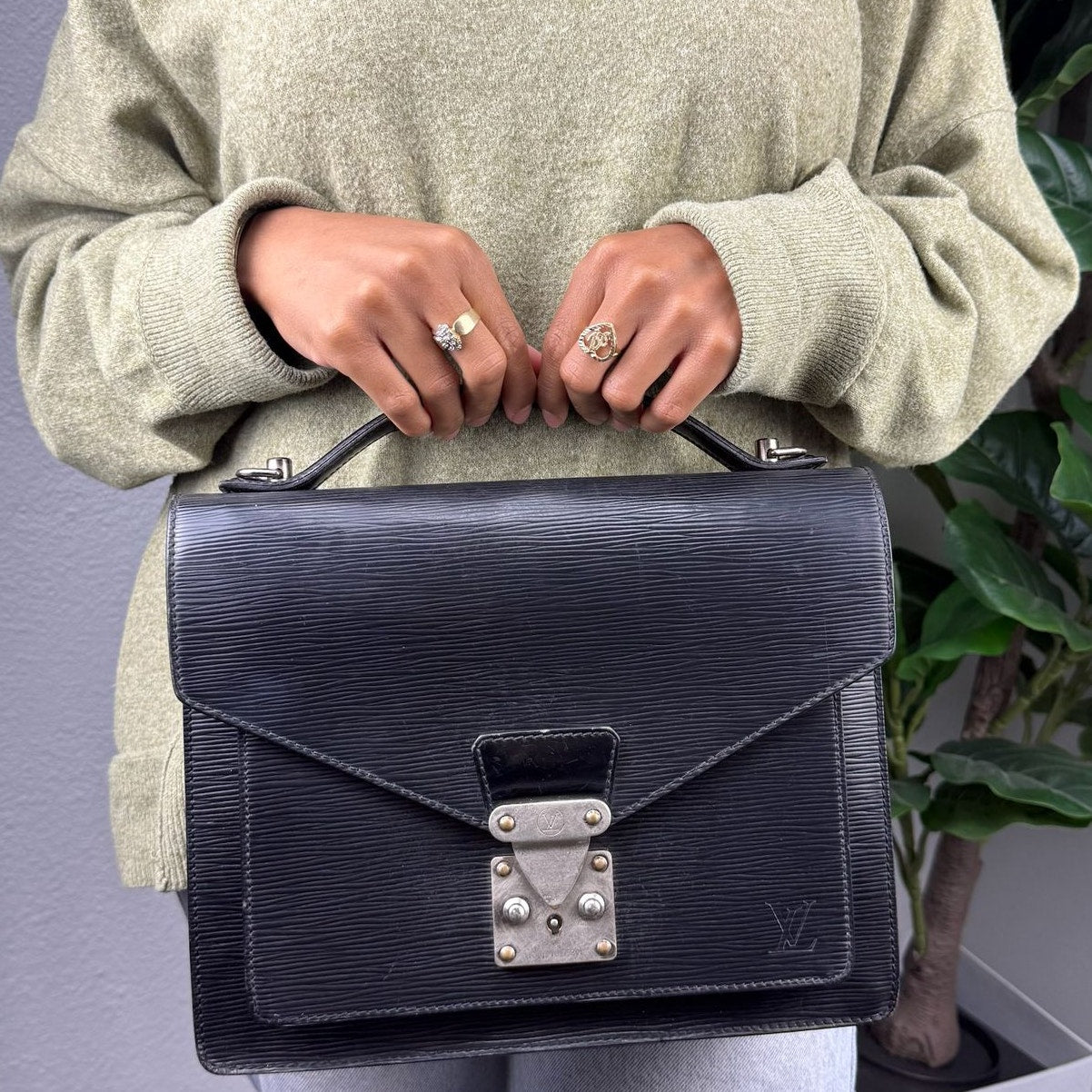 Louis Vuitton Epi Monceau Bag Black