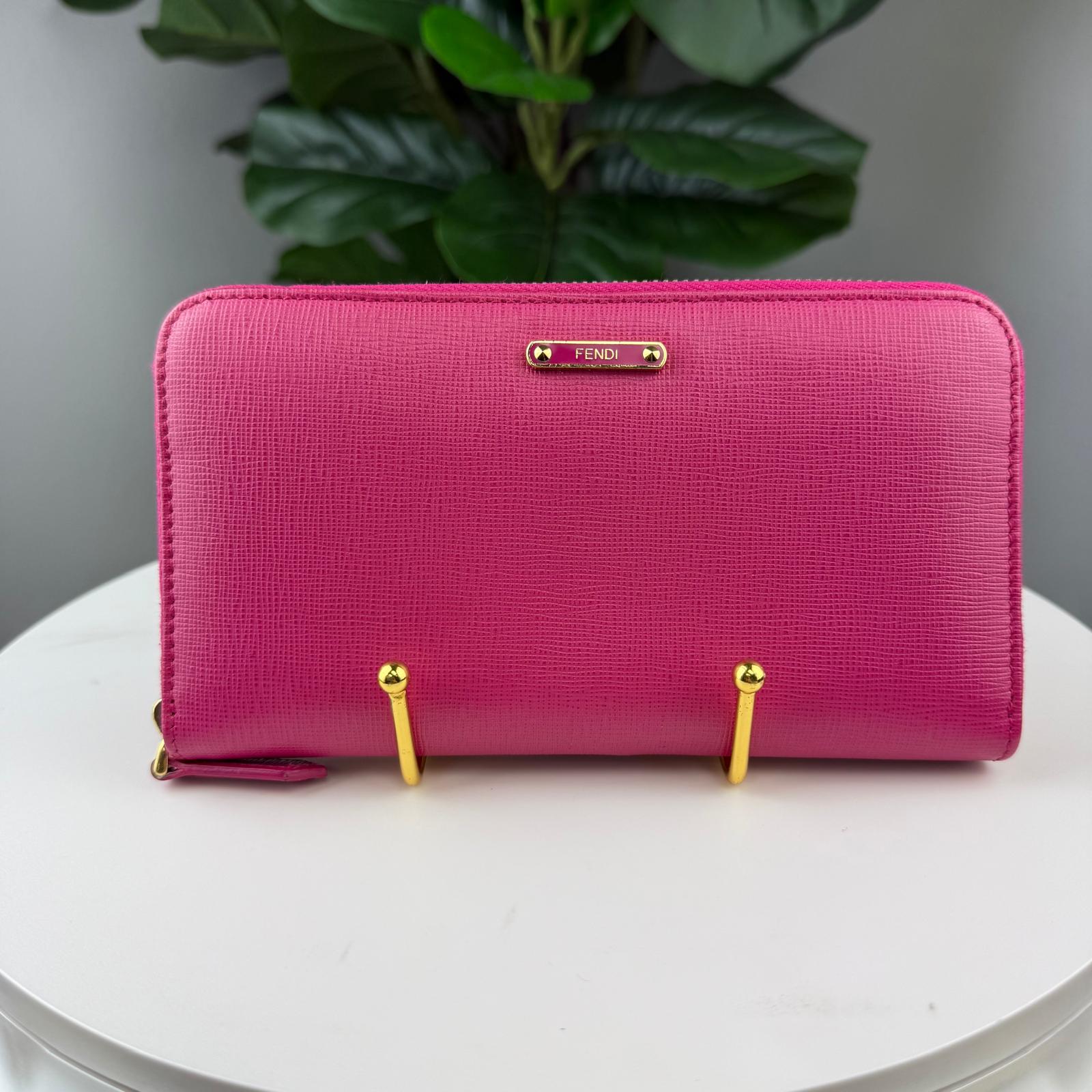 💎✨Authentic Fendi Vitello Elite Zip Around Wallet Ciclamino