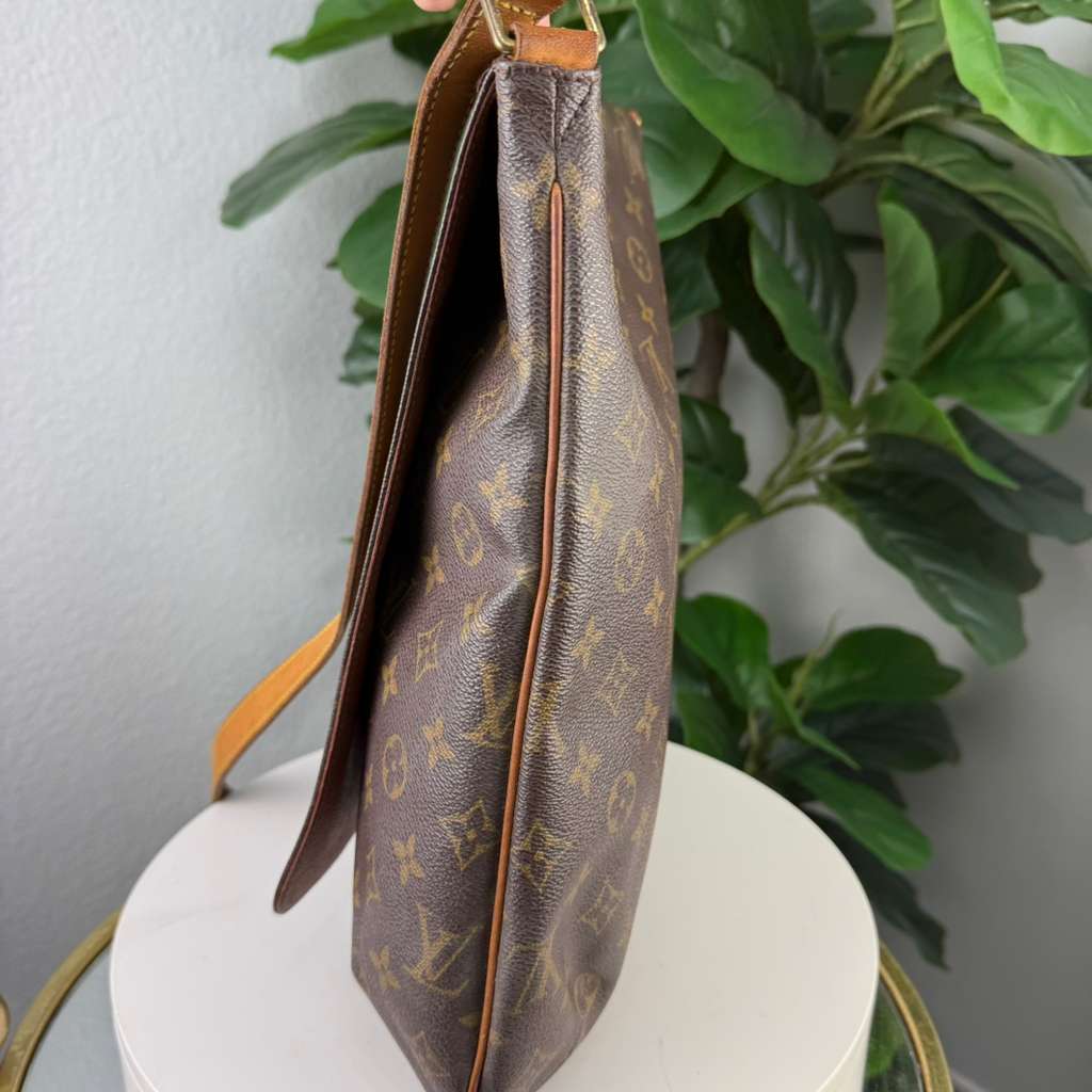Authentic Louis Vuitton Musette Shoulder Bag
