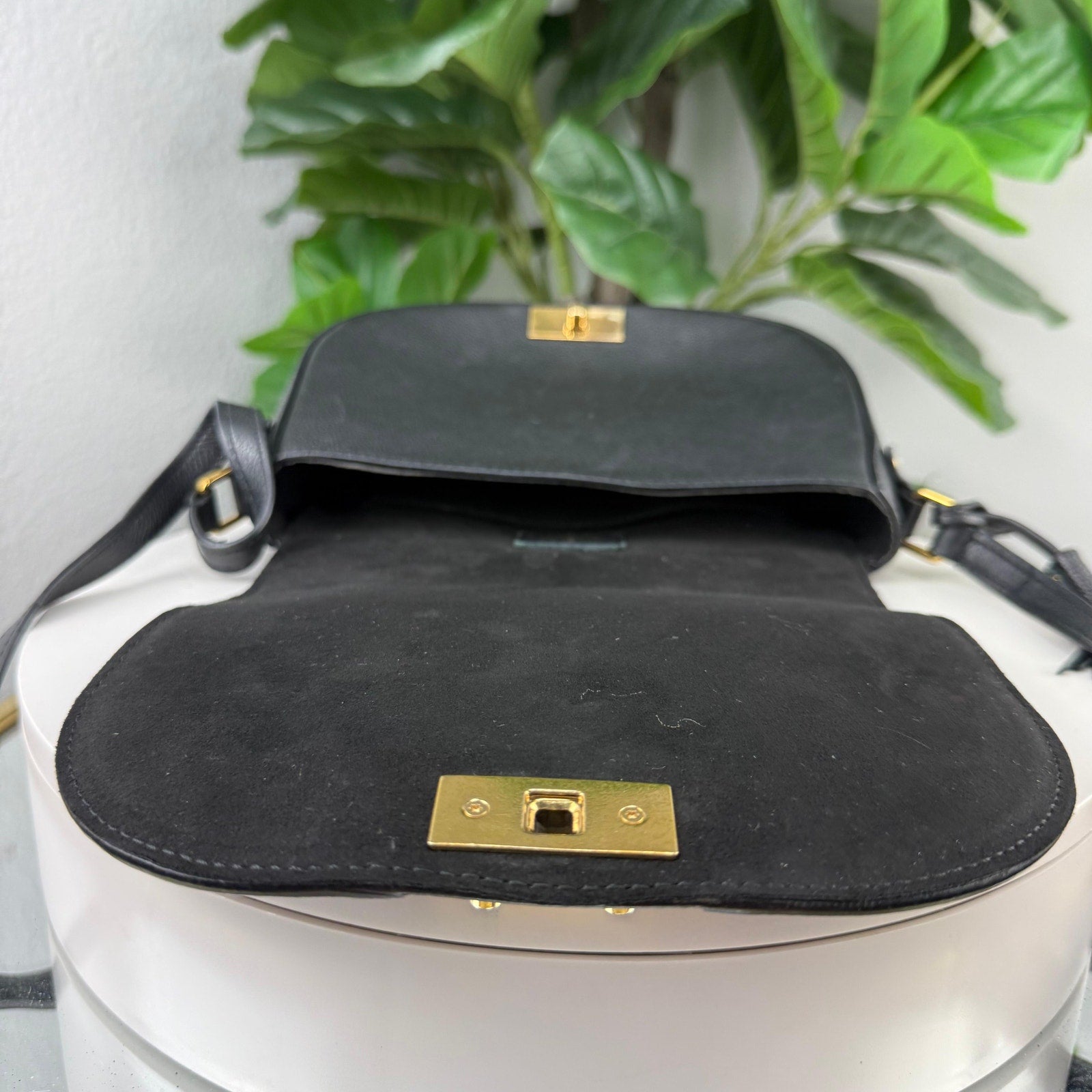 Louis Vuitton Junot Monogram Empreinte Leather Black Crossbody Bag Authentic Pre Owned