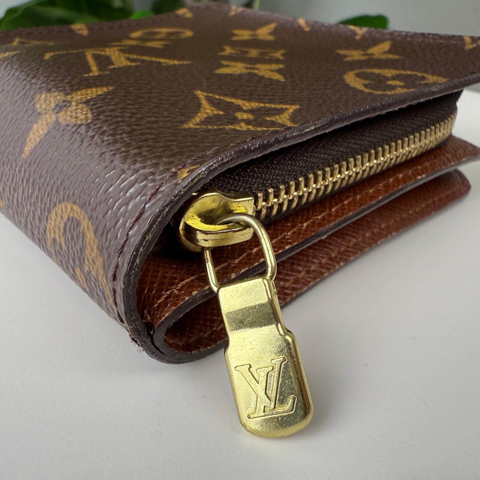 Authentic Louis Vuitton Monogram Canvas Compact Zippy Wallet Brown