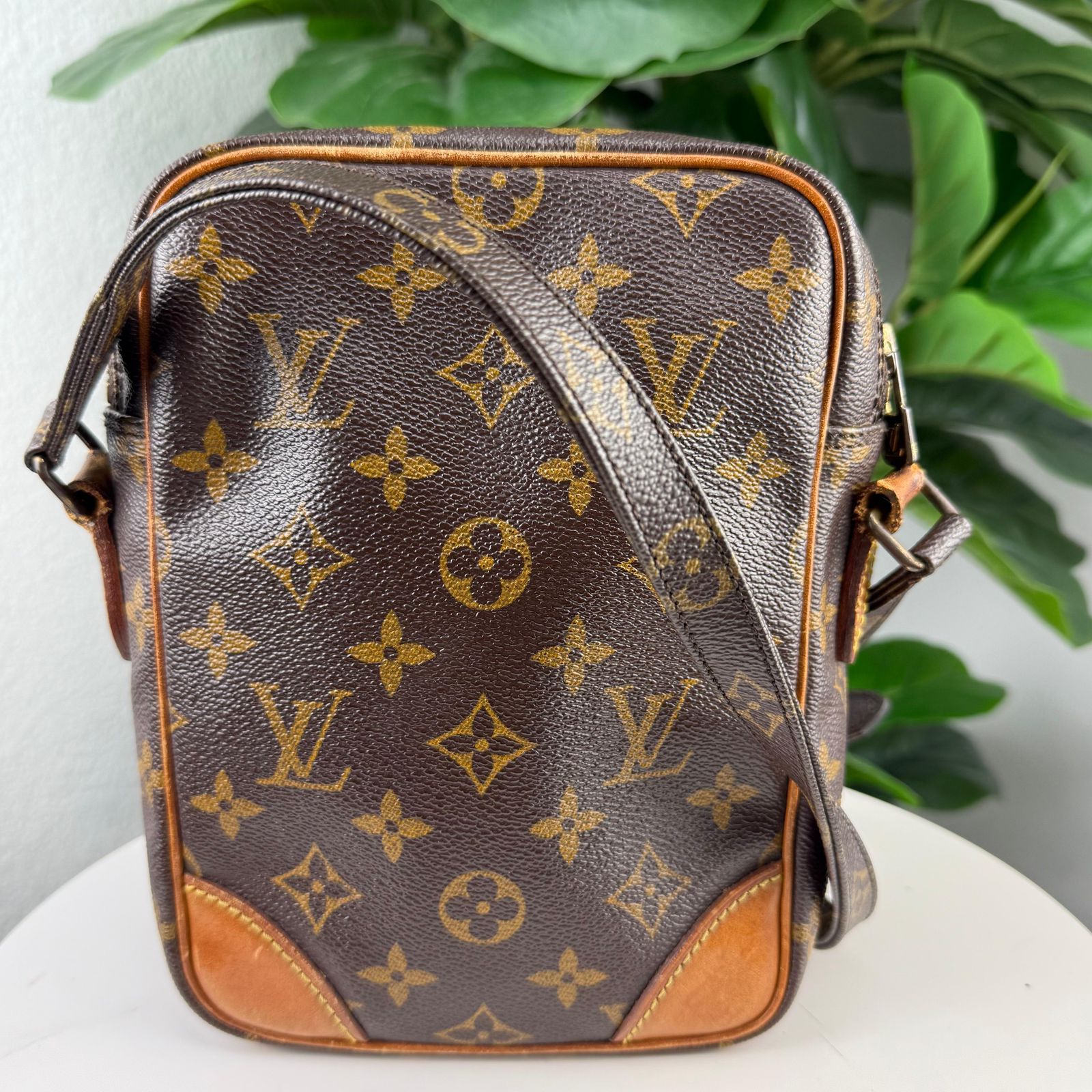 💎✨Authentic LOUIS VUITTON Amazone Shoulder Bag