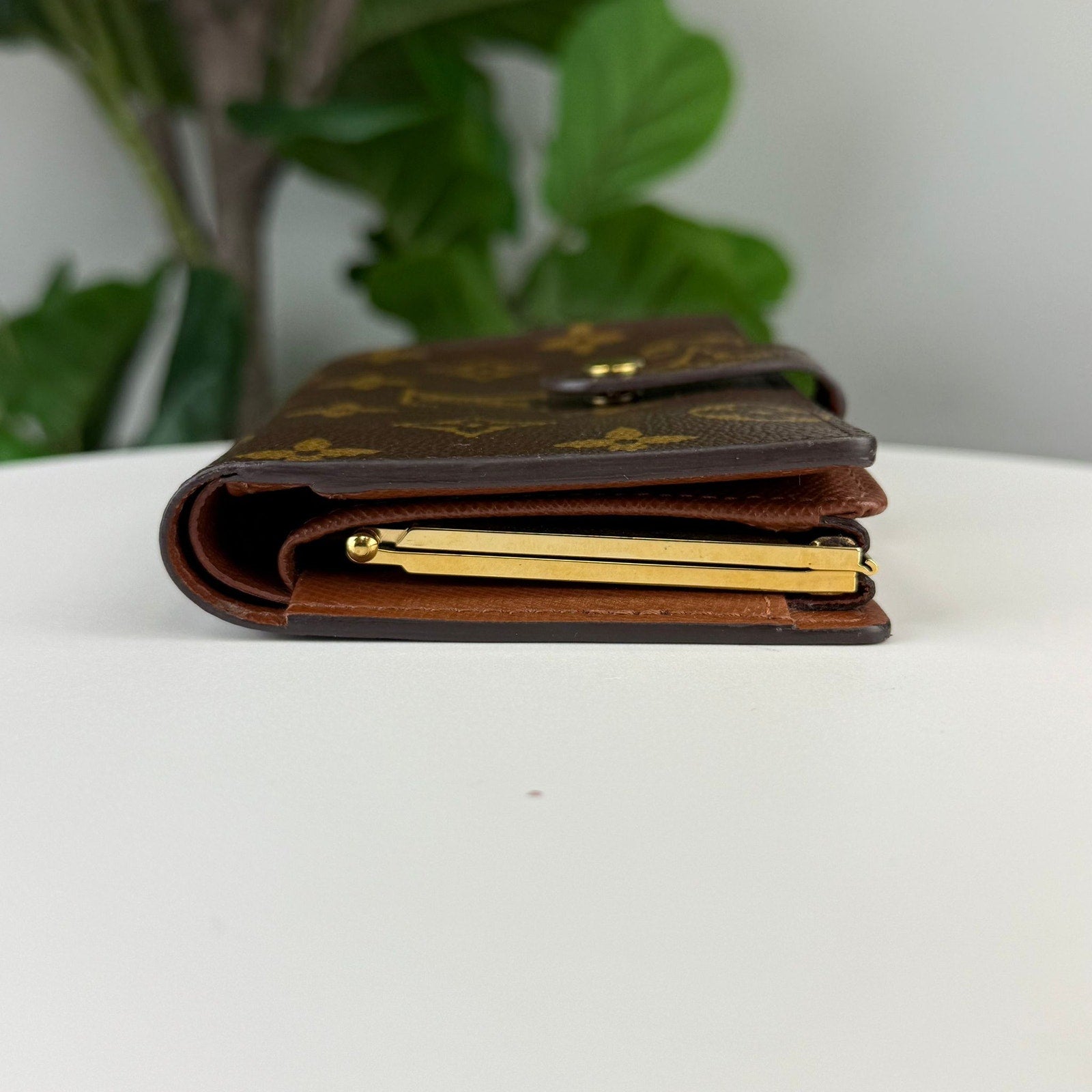 Authentic Louis Vuitton Porte Monnaie Billets Viennois Wallet