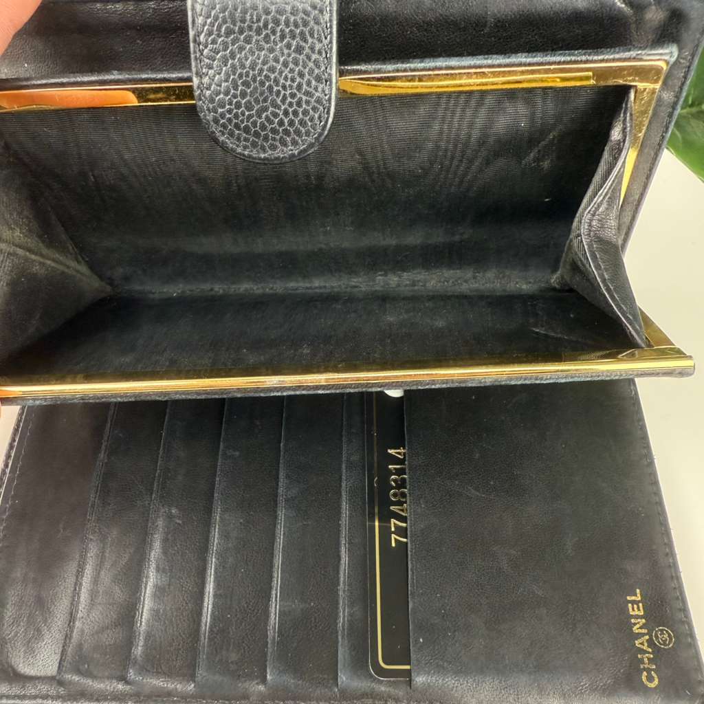 💎✨Chanel Black Caviar Leather Bifold Long Wallet