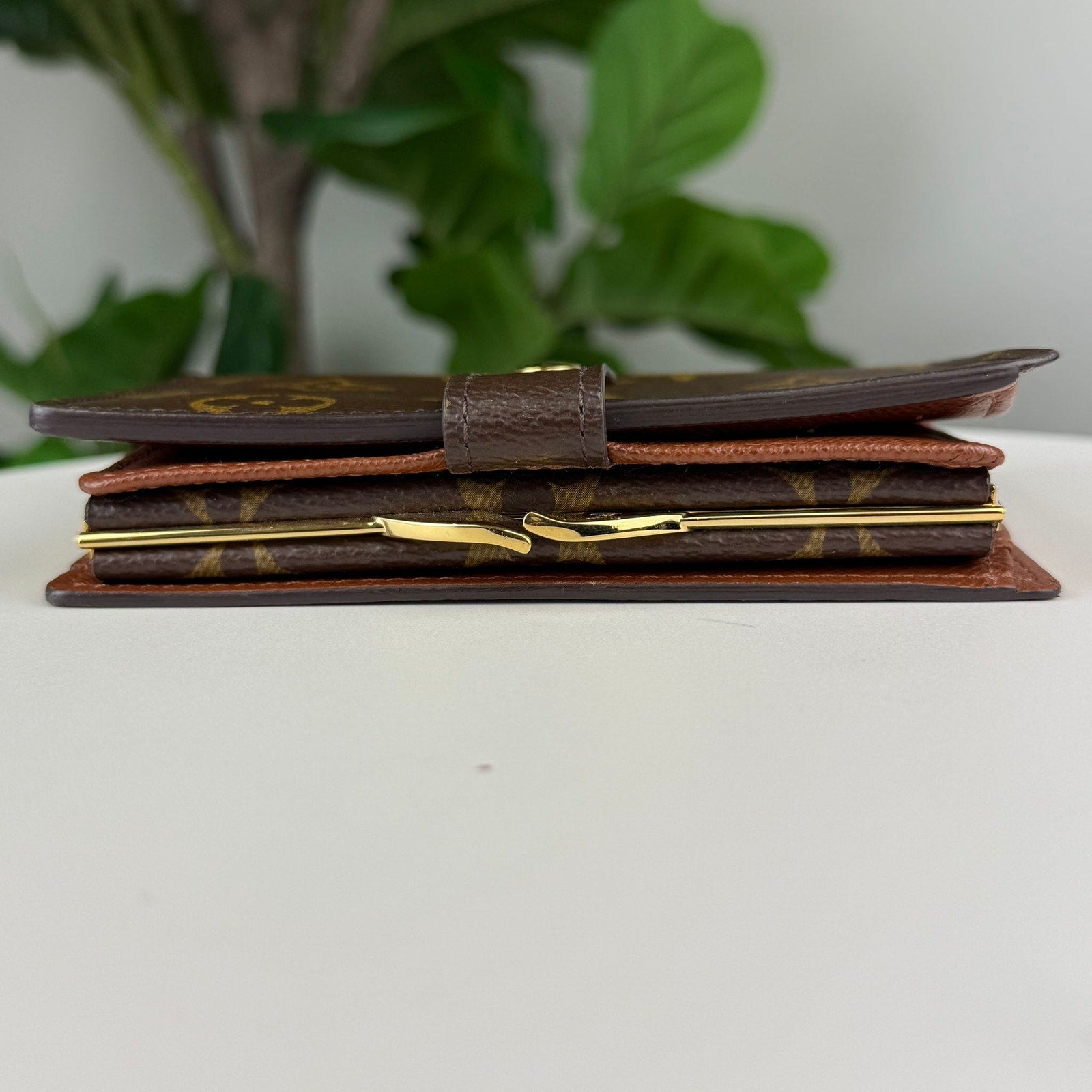 Authentic Louis Vuitton Porte Monnaie Billets Viennois Wallet