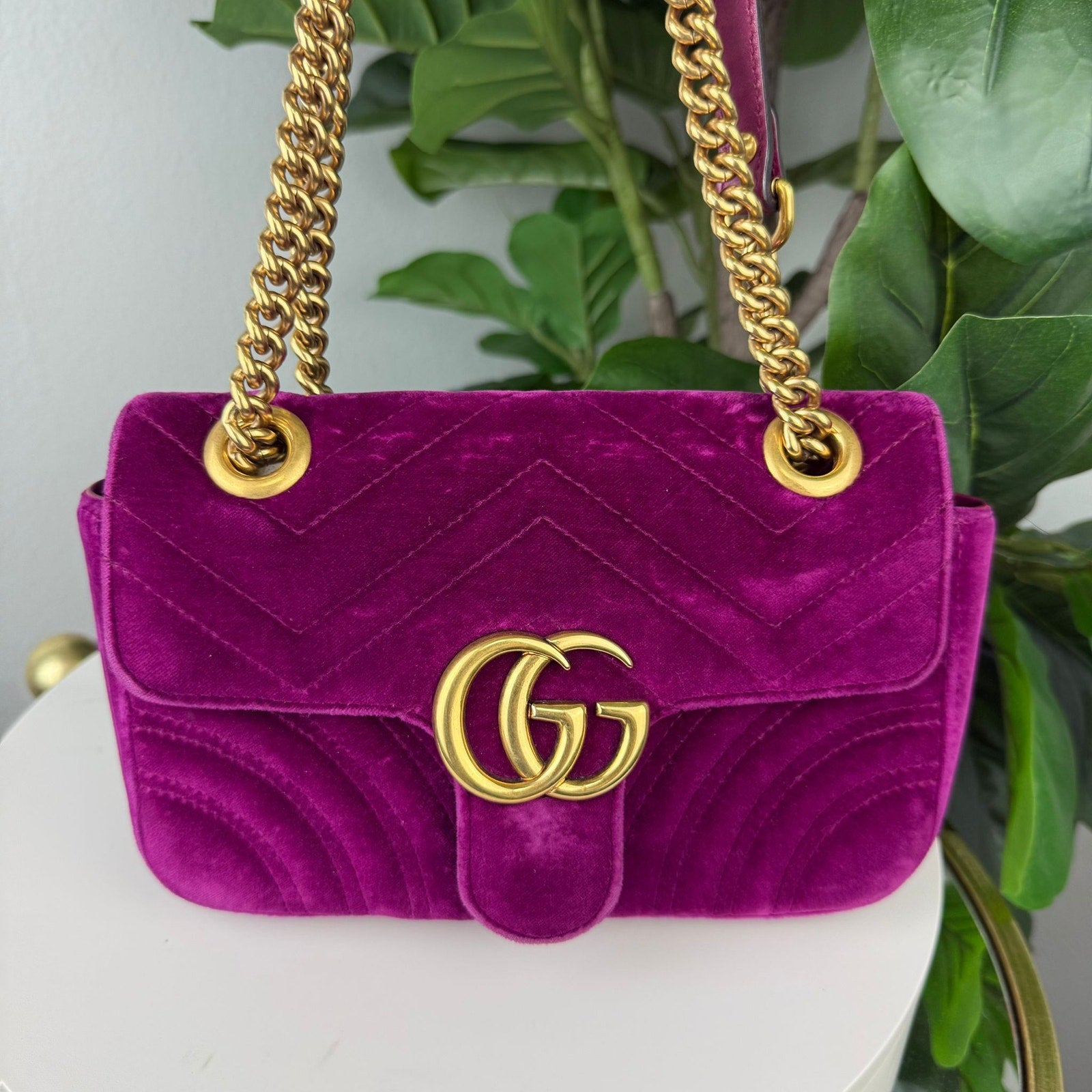Authentic GUCCI Velvet Matelasse GG Marmont Shoulder Bag Purple