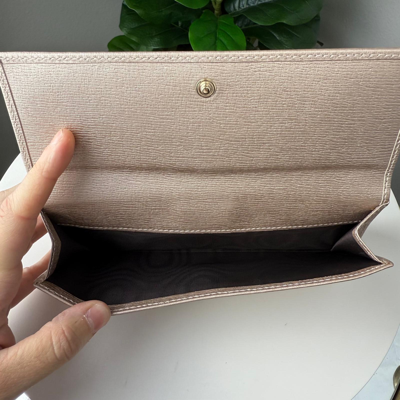 💎Authentic Gucci Lovely Heart Long Wallet