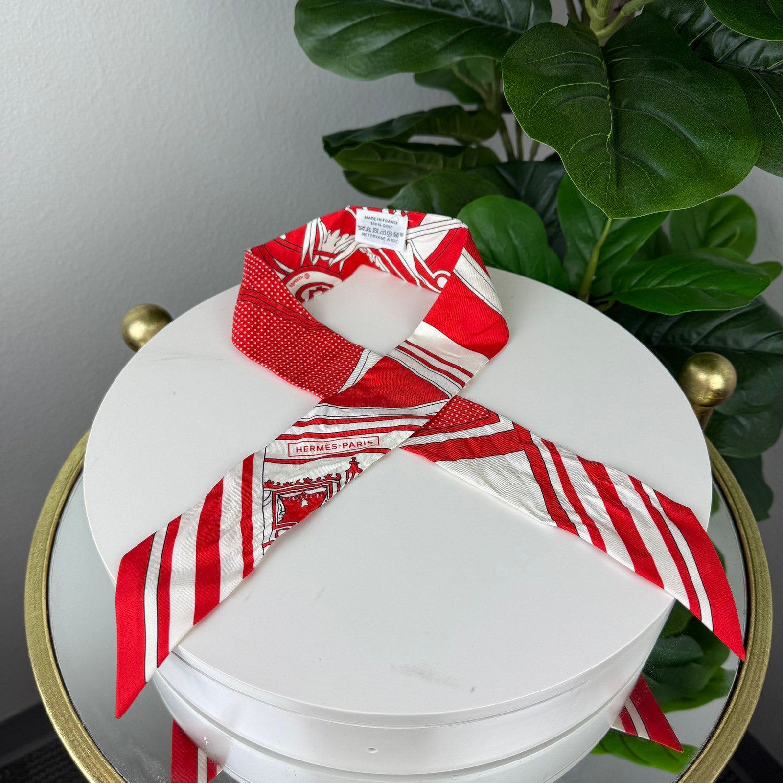Authentic HERMES Twilly Silk Red and White