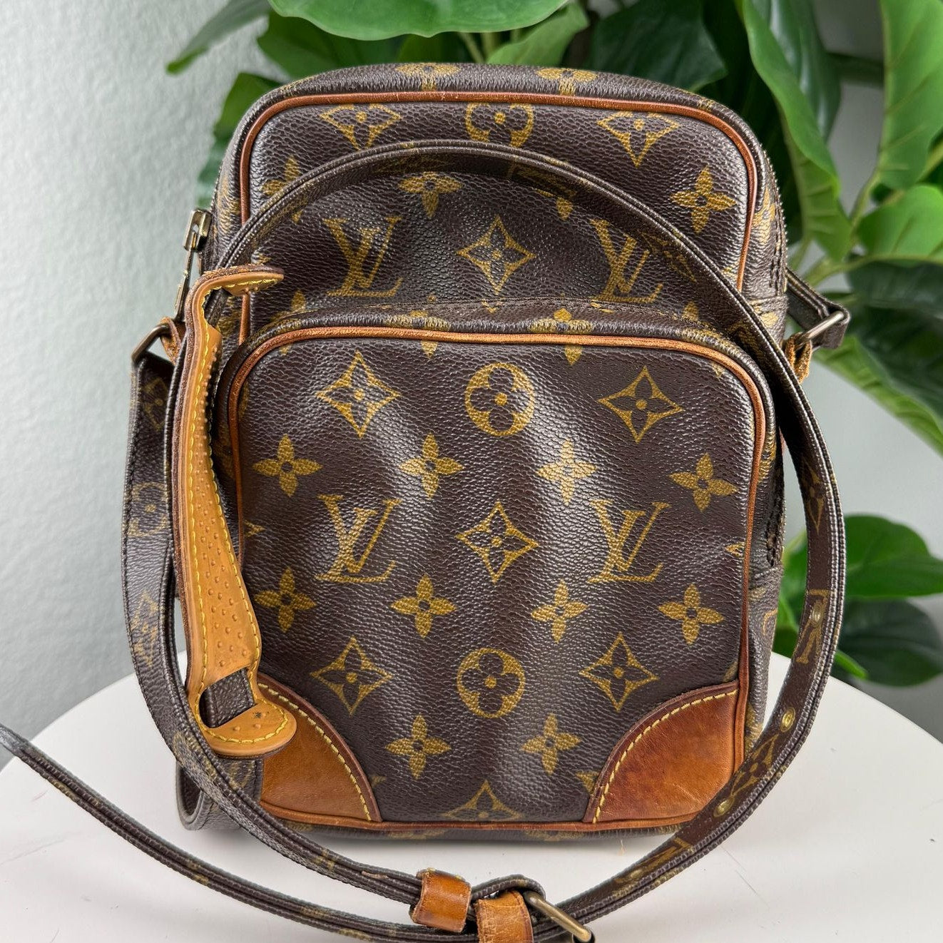 💎✨Authentic LOUIS VUITTON Amazone Shoulder Bag