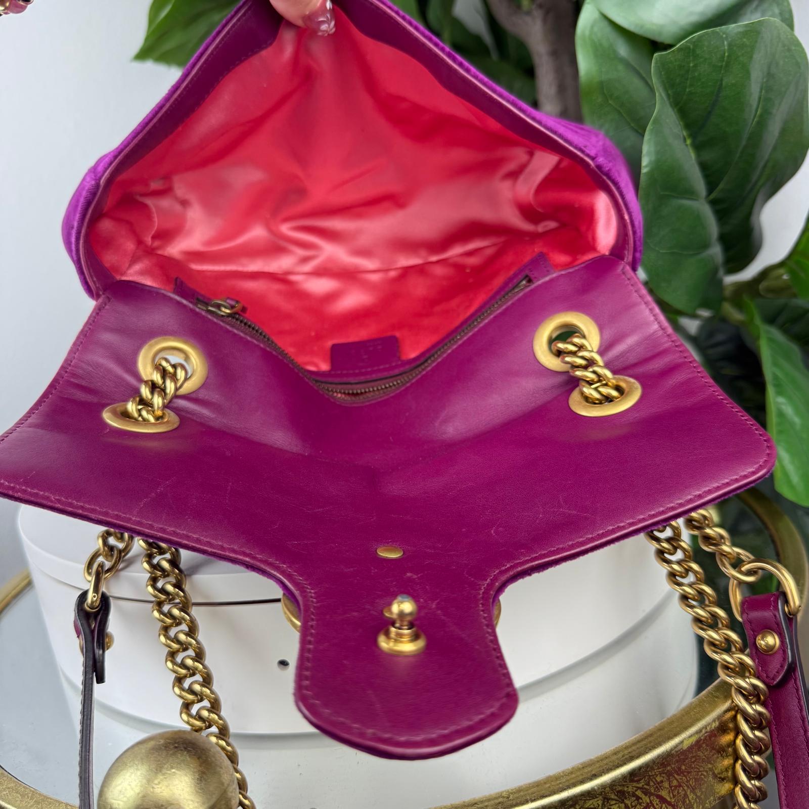Authentic GUCCI Velvet Matelasse GG Marmont Shoulder Bag Purple Small