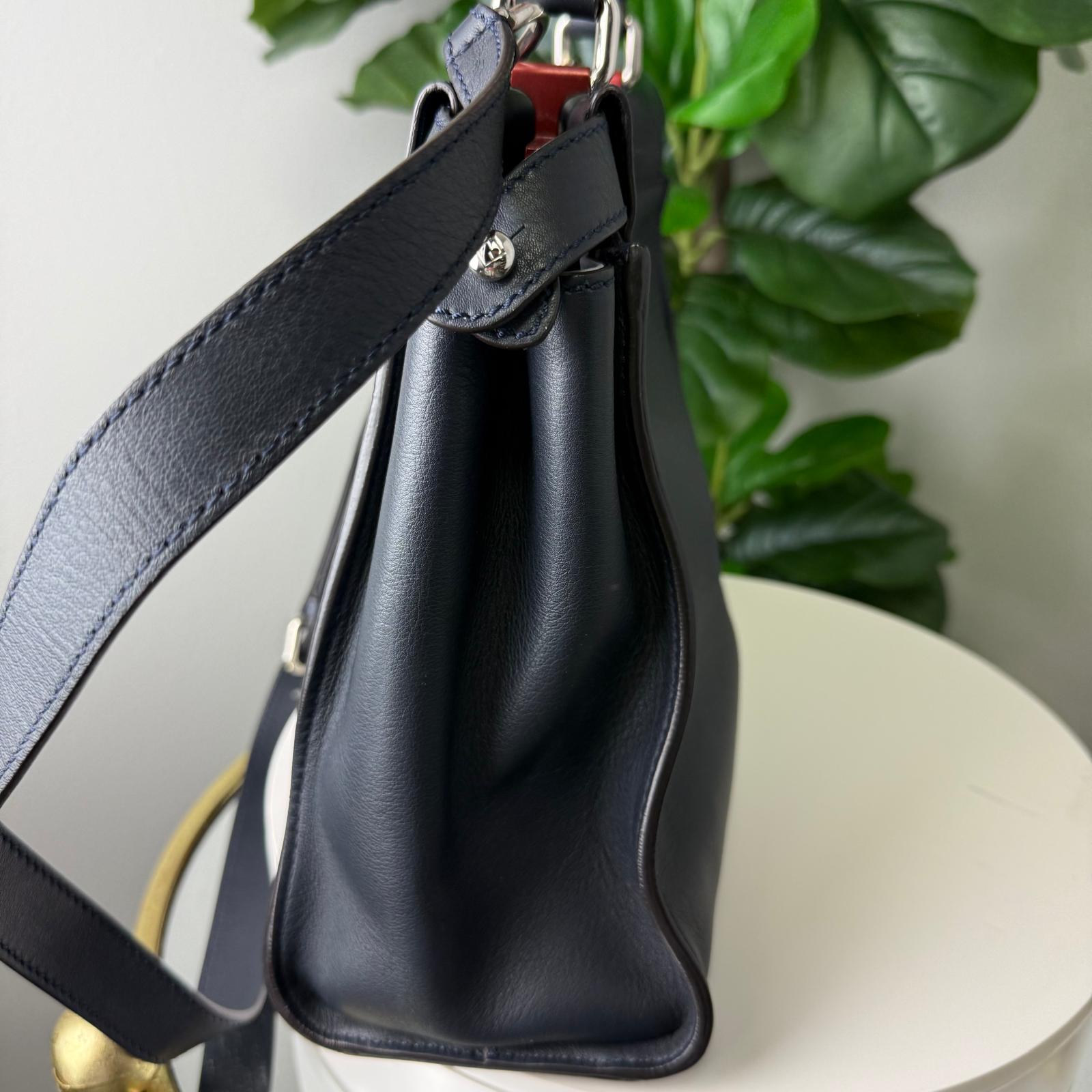 💎Authentic Fendi Medium Peekaboo Iconic Satchel