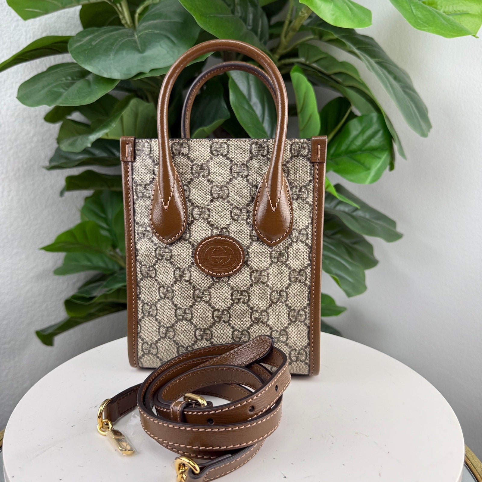 Gucci GG Supreme Mini Tote Bag Beige Brown Crossbody Authentic Pre Owned