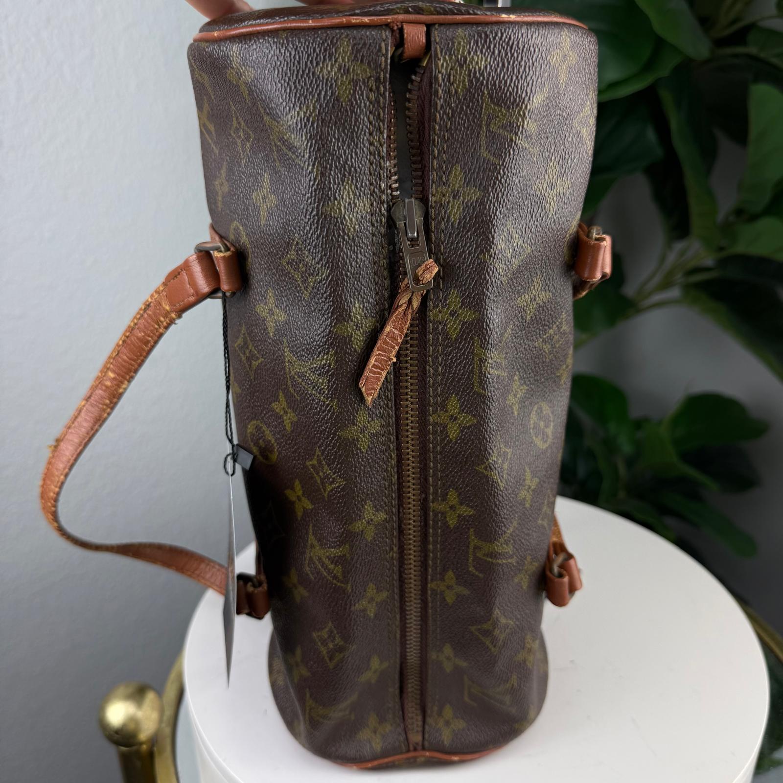 TD3 Authentic Louis Vuitton Papillon Handbag