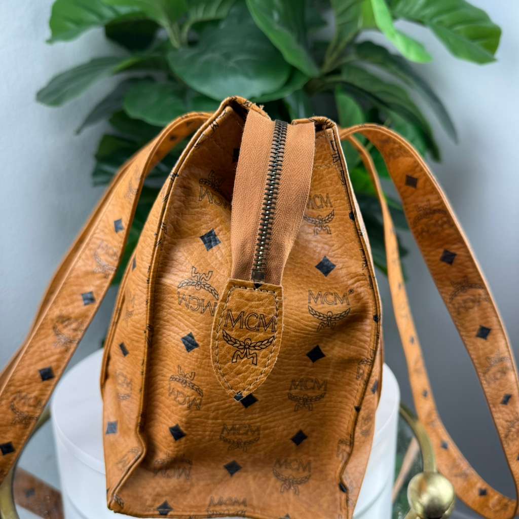 💎✨Authentic MCM Visetos  Classic Cognac Tote Bag