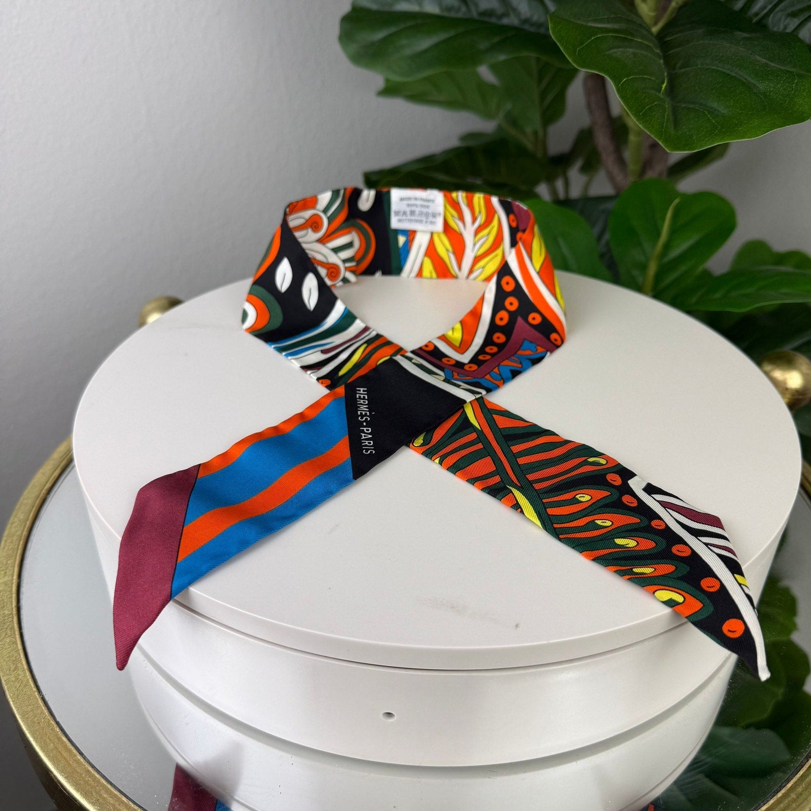 Authentic HERMES Twilly Silk 100％ Scarf Le Jardin de la Maharani Orange Black