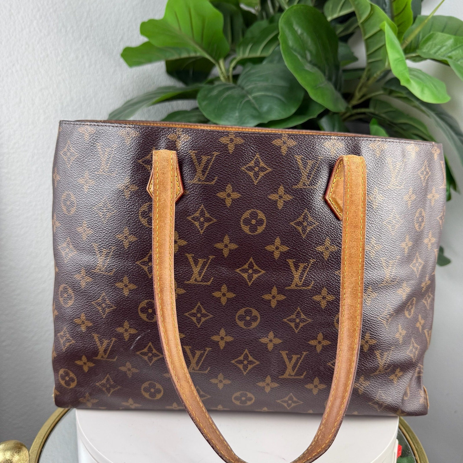 Louis Vuitton Monogram Canvas Wilshire MM Tote Bag