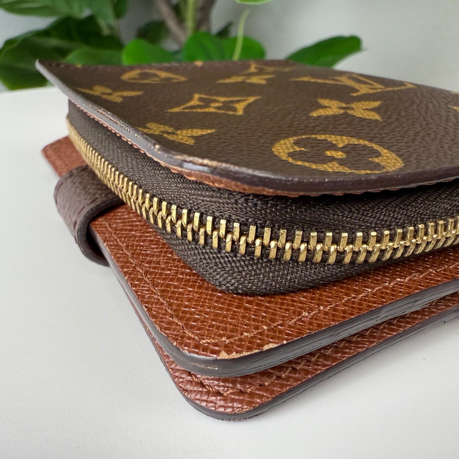 Authentic Louis Vuitton Monogram Canvas Compact Zippy Wallet Brown