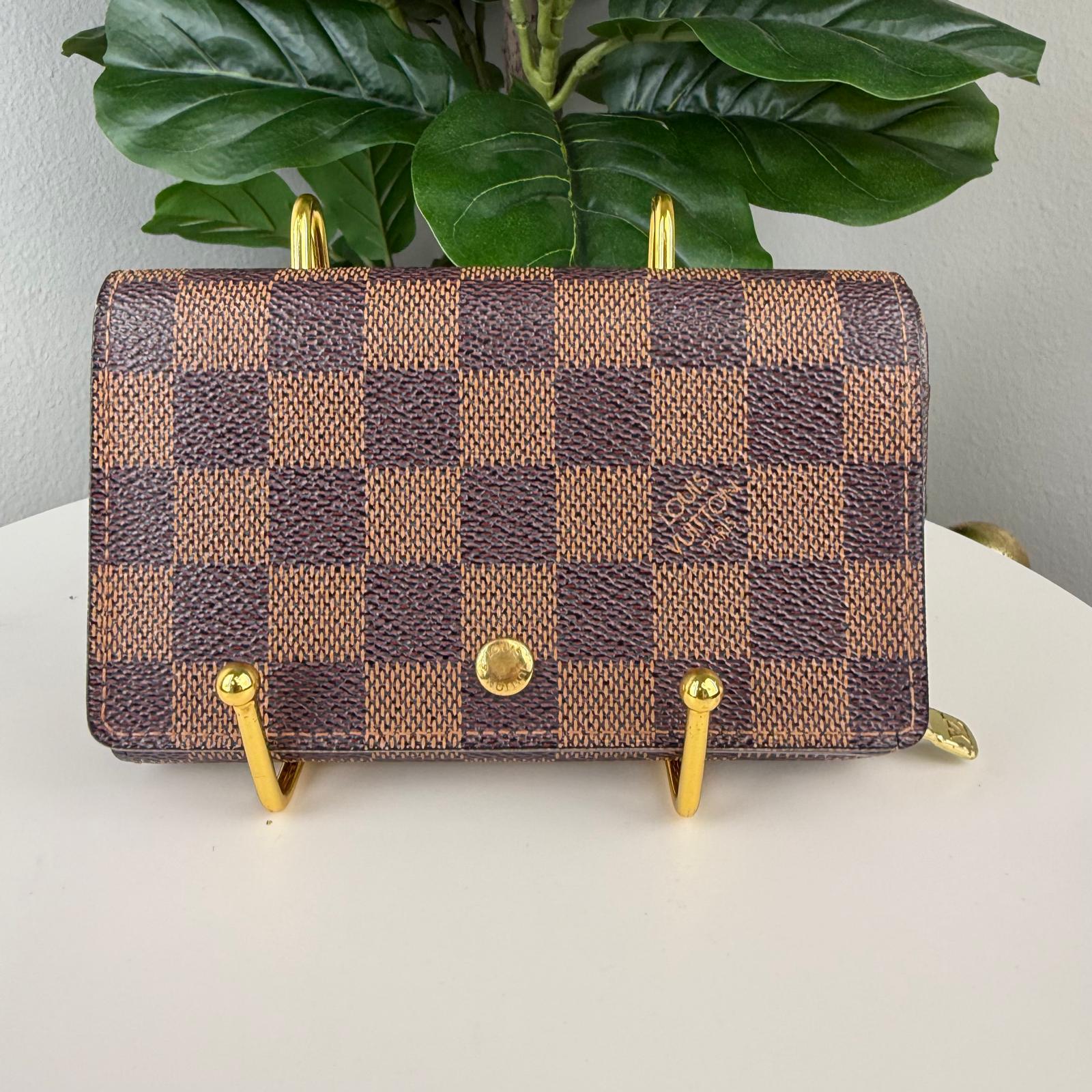 Authentic Louis Vuitton Monogram Canvas Porte Monnaie Tresor Wallet