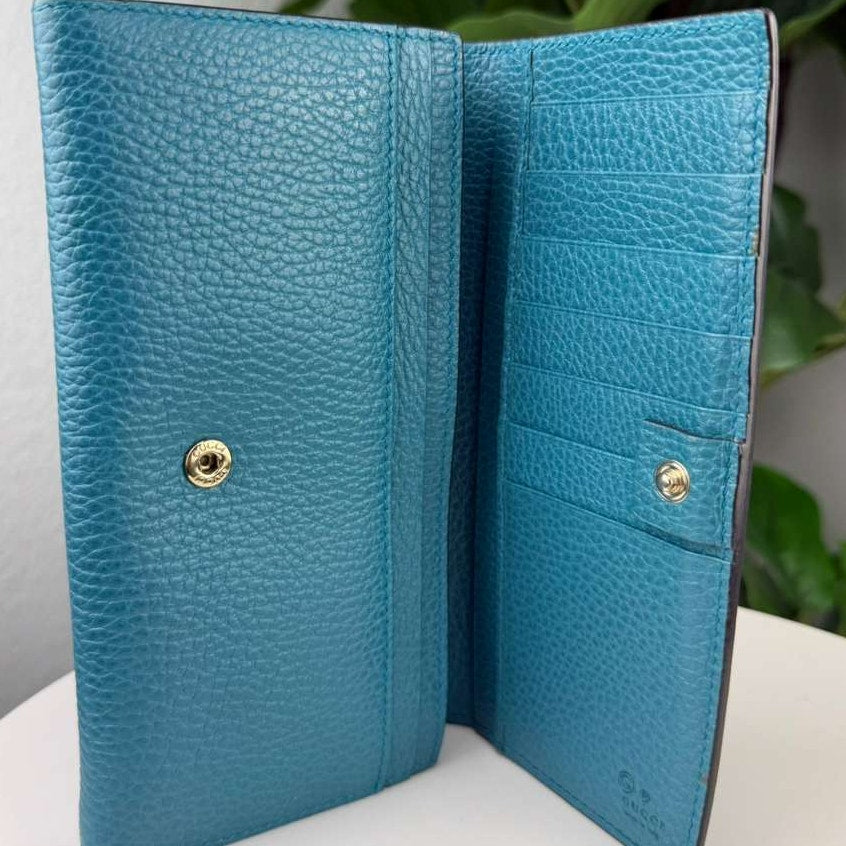 Gucci Interlocking Blue Turquoise Leather Long Continental Wallet