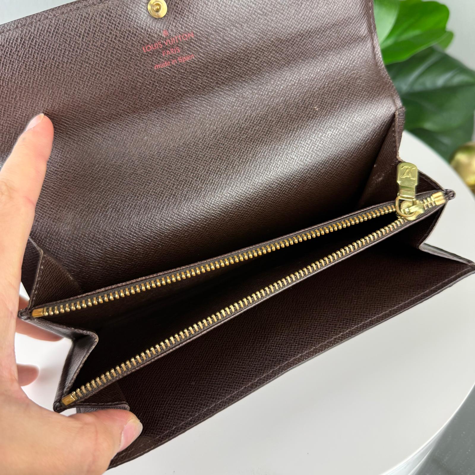 Authentic Louis Vuitton Damier Ebene Wallet