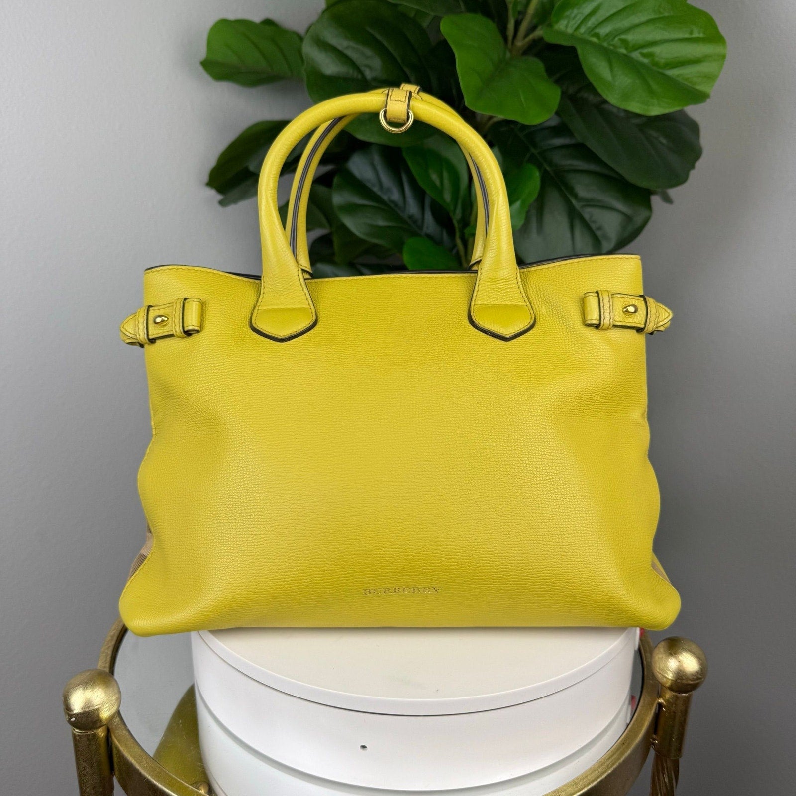 💎Authentic Burberry Grainy Calfskin House Check Medium Banner Tote Yellow