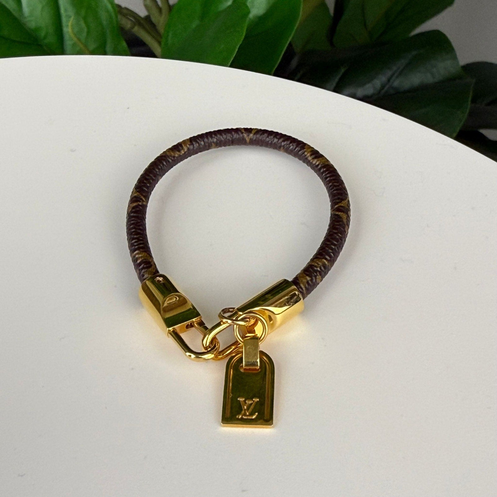 Authentic Louis Vuitton Gold Tone Monogram Canvas Luck It Bracelet 5.75"