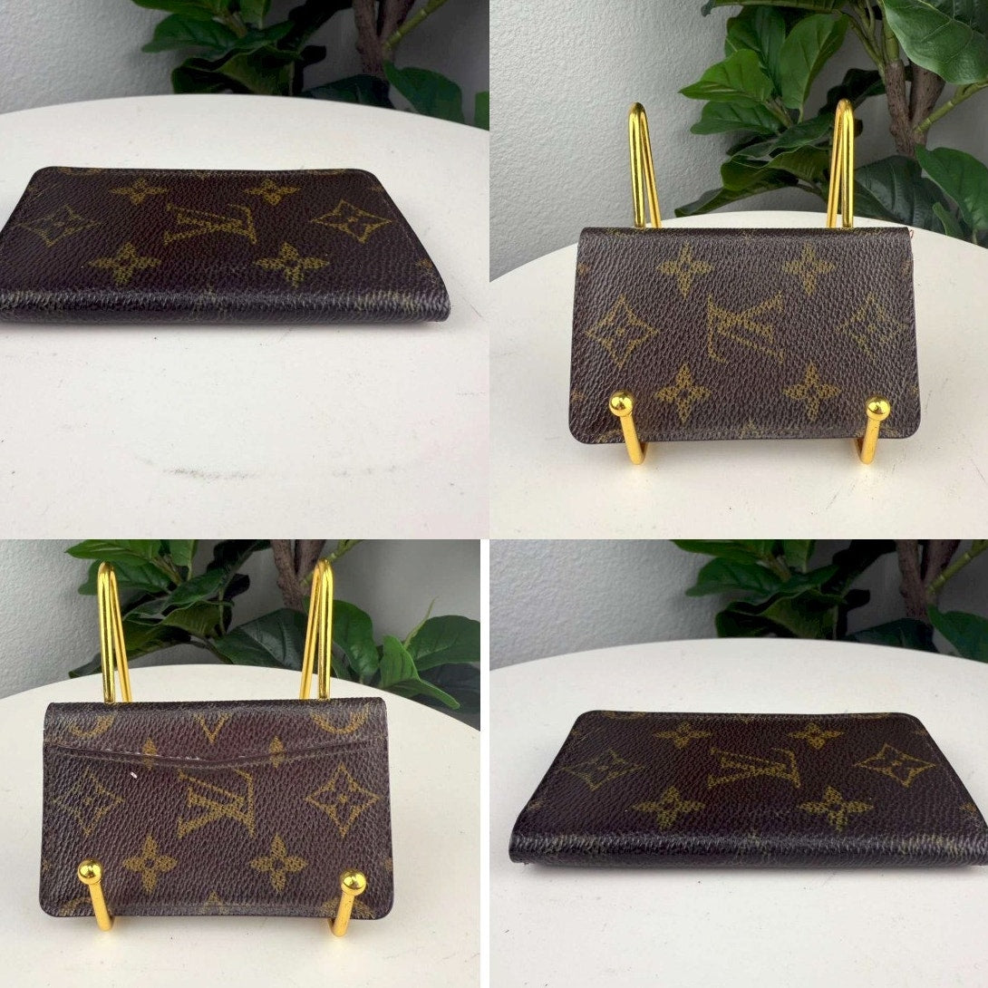 Authentic Louis Vuitton Monogram Canvas Bi-fold Wallet