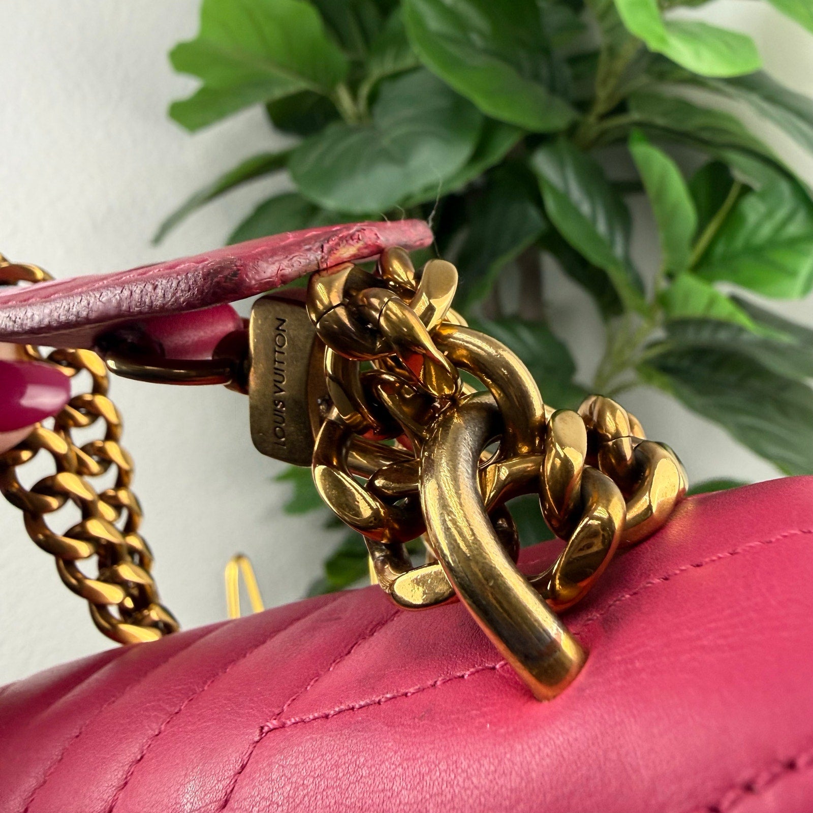Louis Vuitton New Wave Quilted Leather Freesia Pink Chain MM Shoulder Bag Authentic Pre Owned
