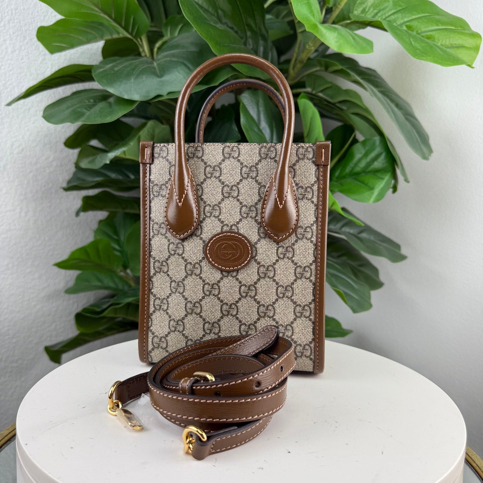 Gucci GG Supreme Mini Tote Bag Beige Brown Crossbody Authentic Pre Owned
