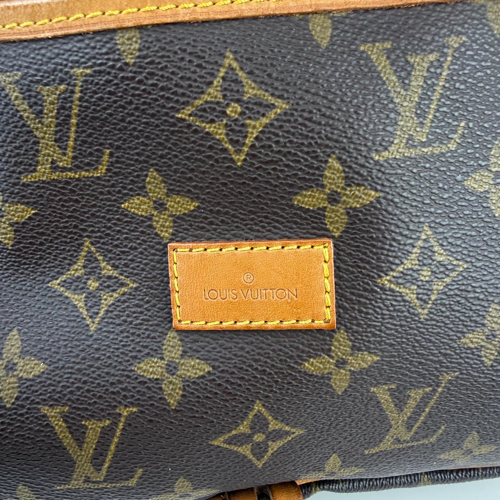 Authentic Louis Vuitton Saumur 30 Shoulder Bag