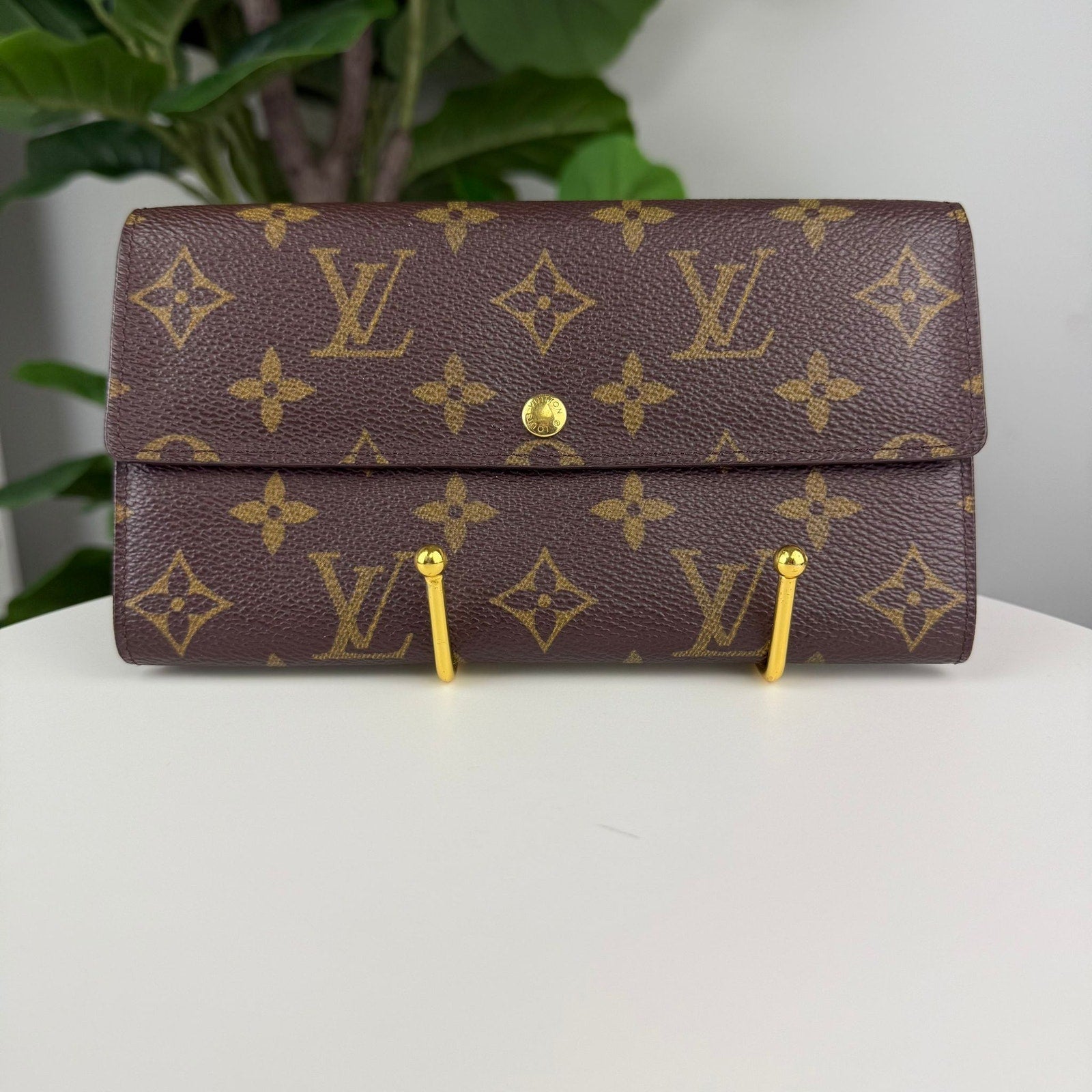 Authentic Louis Vuitton Porte Tresor International Wallet