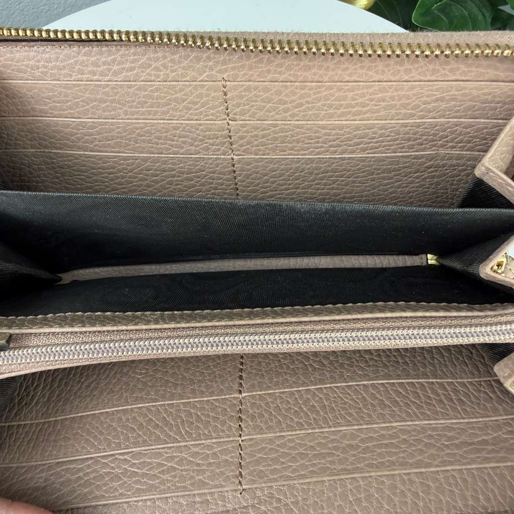Authentic Gucci GG Marmont Zip Around Wallet Tan