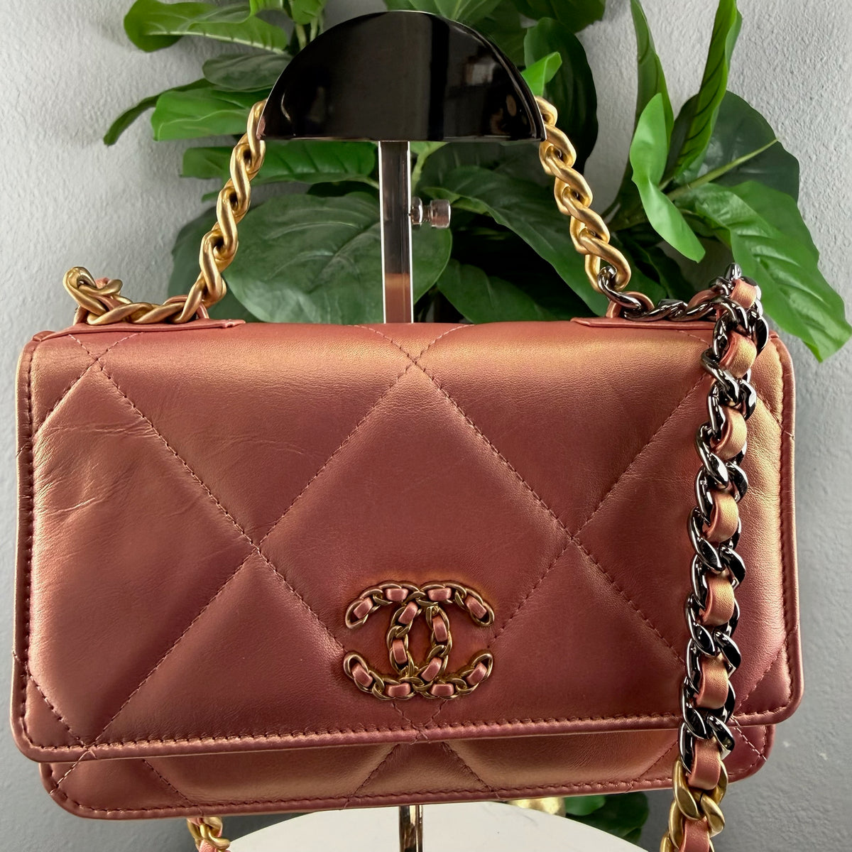 Authentic Chanel 19 Small Flap Bag Iridescent Pink Quilted Lambskin