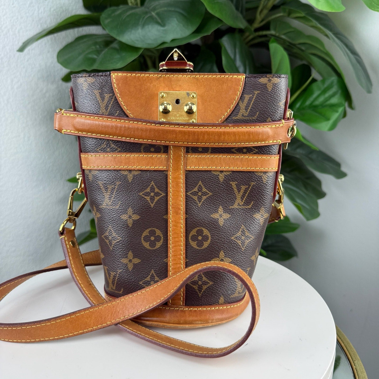 Louis Vuitton Monogram Canvas Brown Leather Bucket Crossbody Bag Authentic Vintage Pre Owned