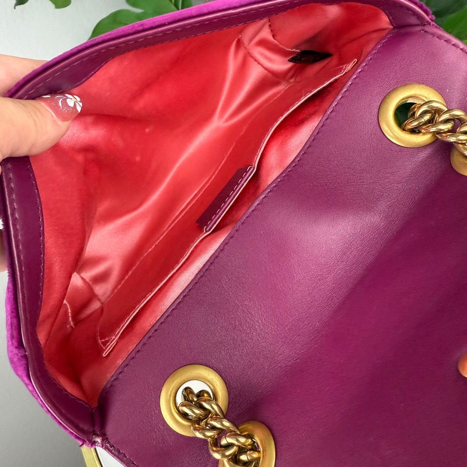 Authentic GUCCI Velvet Matelasse GG Marmont Shoulder Bag Purple