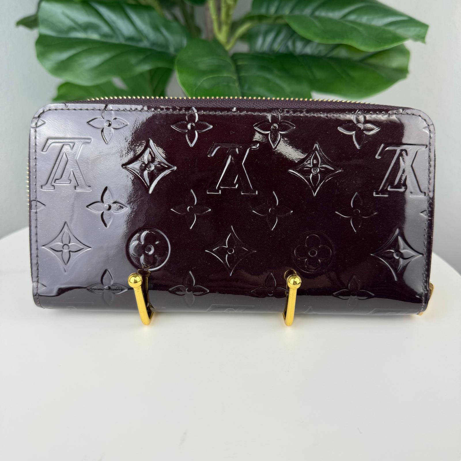 Authentic Louis Vuitton Monogram Zippy Vernis Leather Amarante Wallet